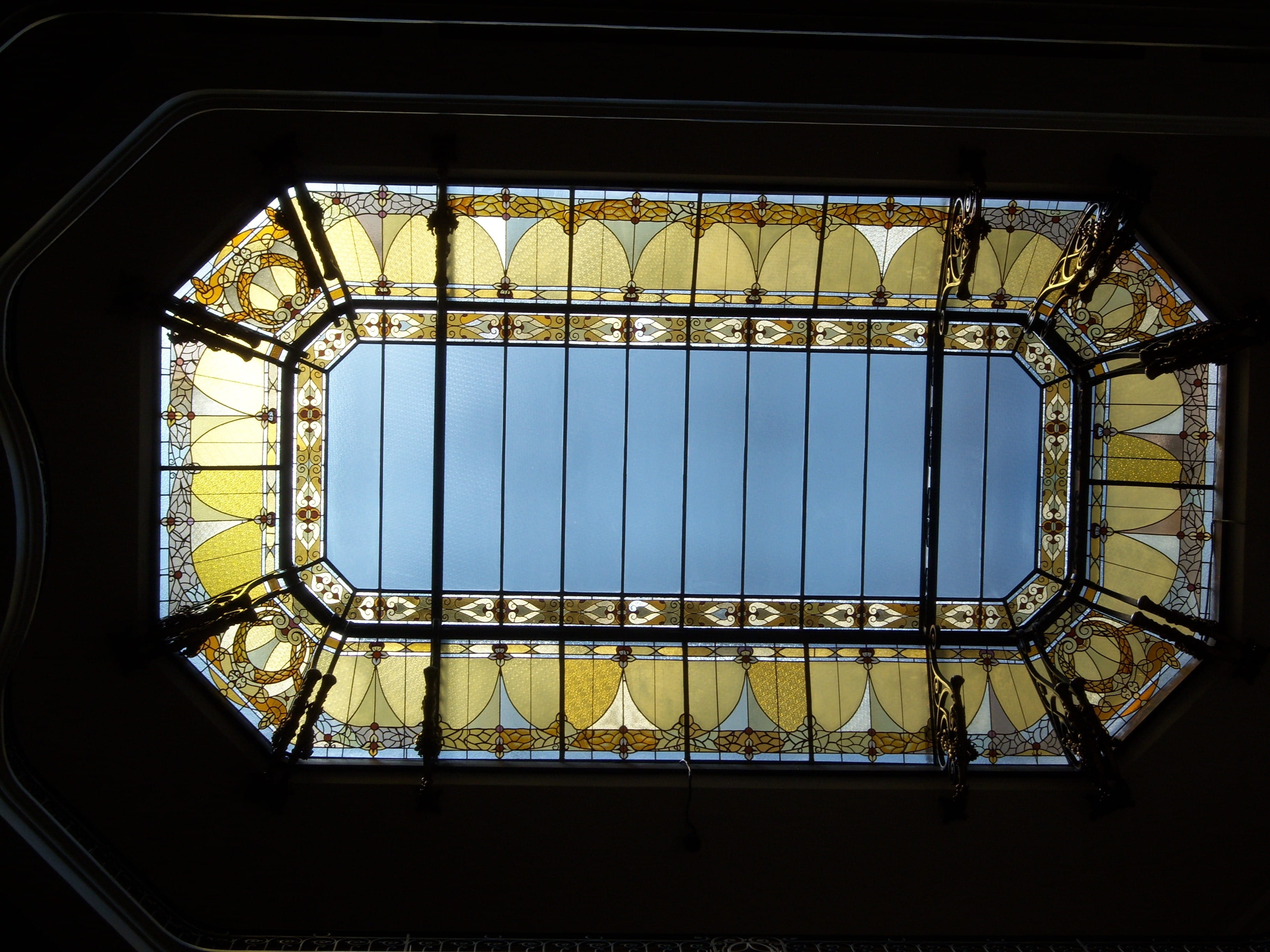 architecture, ornate, full frame, geometric shape, metal, 2K, day, yellow, window, backgrounds, directly below, shape, low angle view, Skylight, design, HD Wallpaper