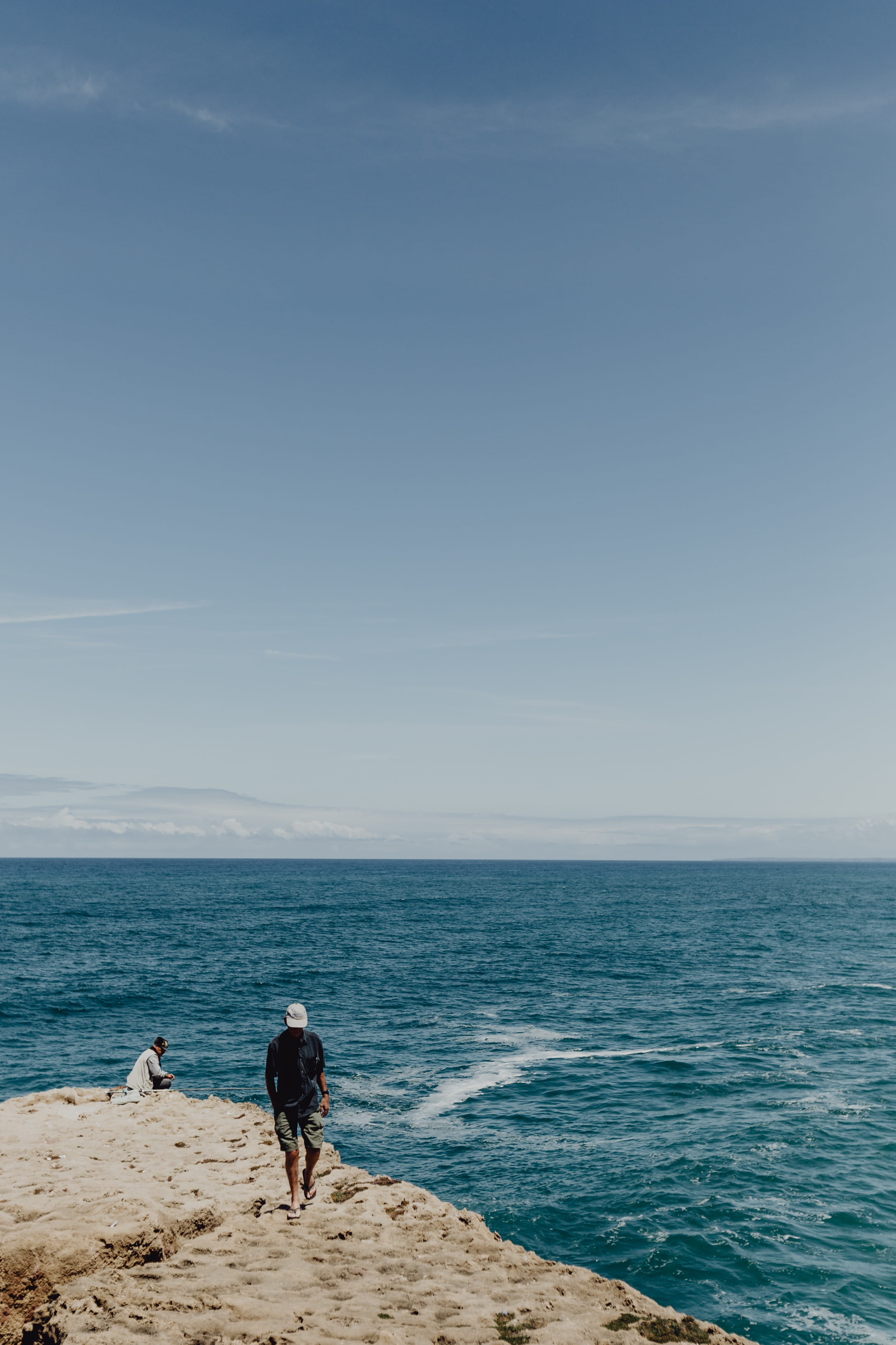 land, scenics - nature, two people, praia da amoreira, algarve, summer, coastline, western, beauty in nature, horizon over water, 4K, leisure activity, Phone HD Wallpaper