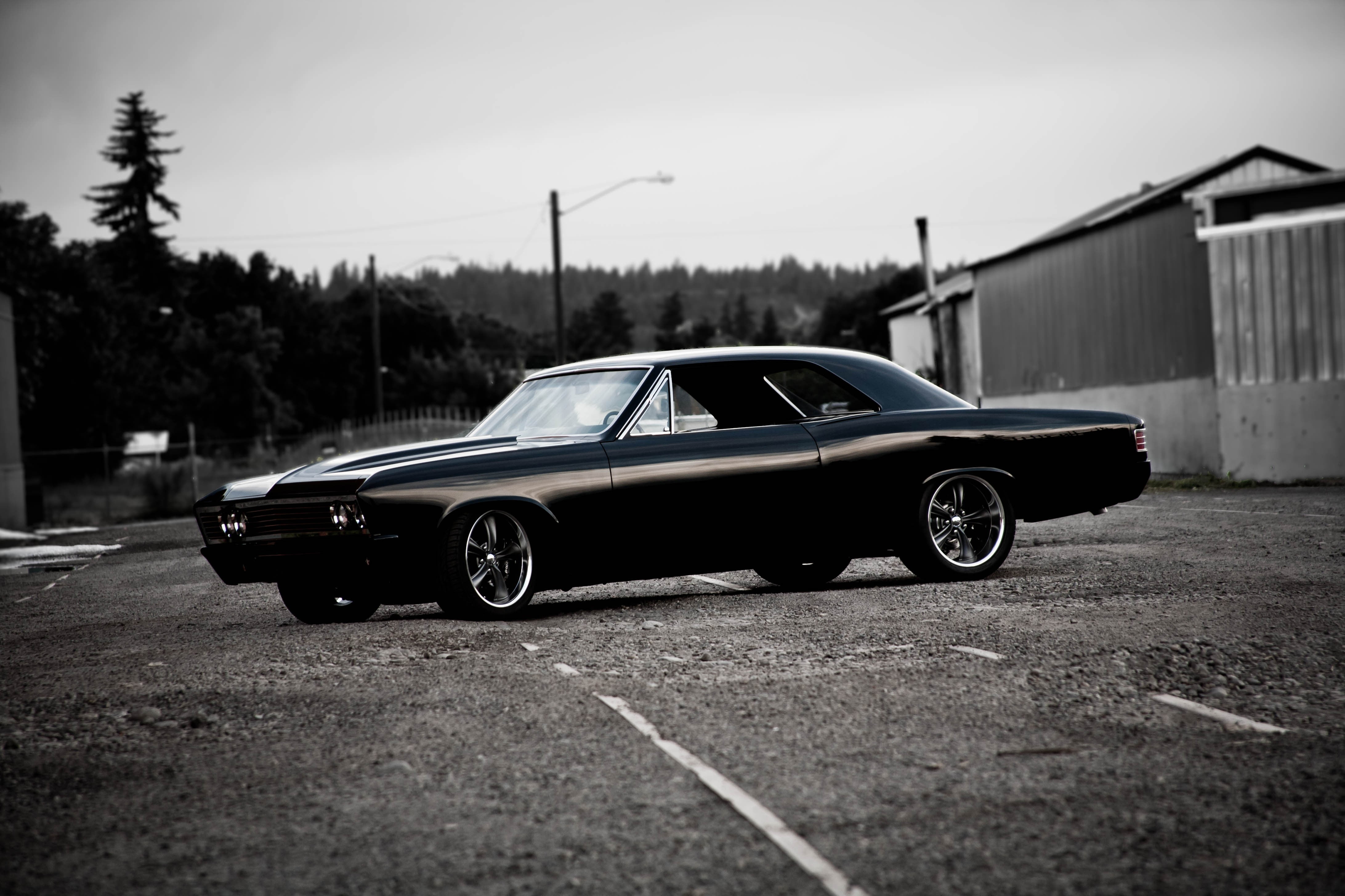 day, front View, nostalgia, chrome, no People, scale, land Vehicle, muscle cars, coupe, car, sky, old, black And White, building exterior, photo, grey, HD Wallpaper