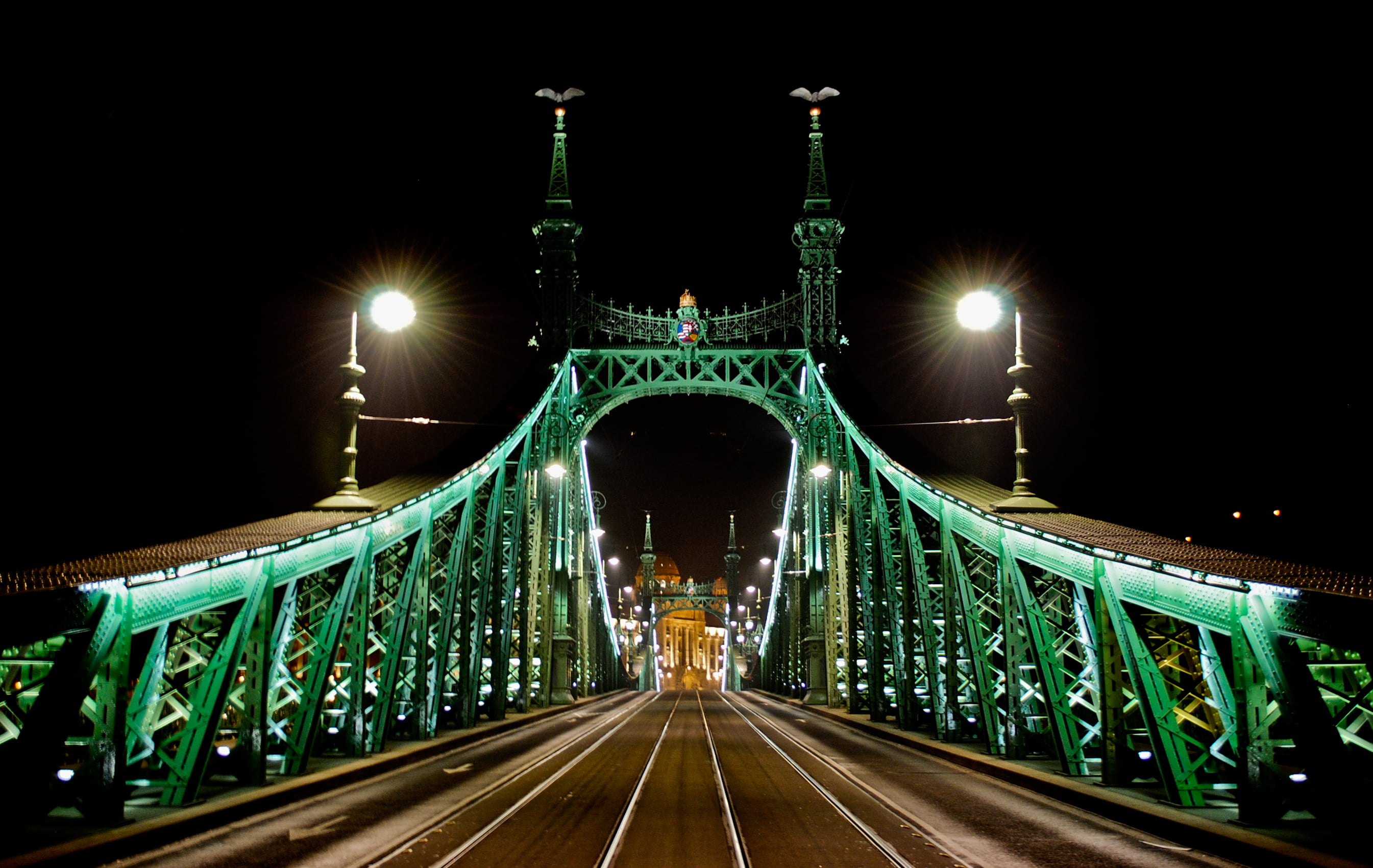 Nyugati pályaudvar, night time, október, Kispest, bridges, viadukt, Móricz Zsigmond körtér, IX, architecture, green bridge, Gerber, XI, 2K, traffic, time, HD Wallpaper