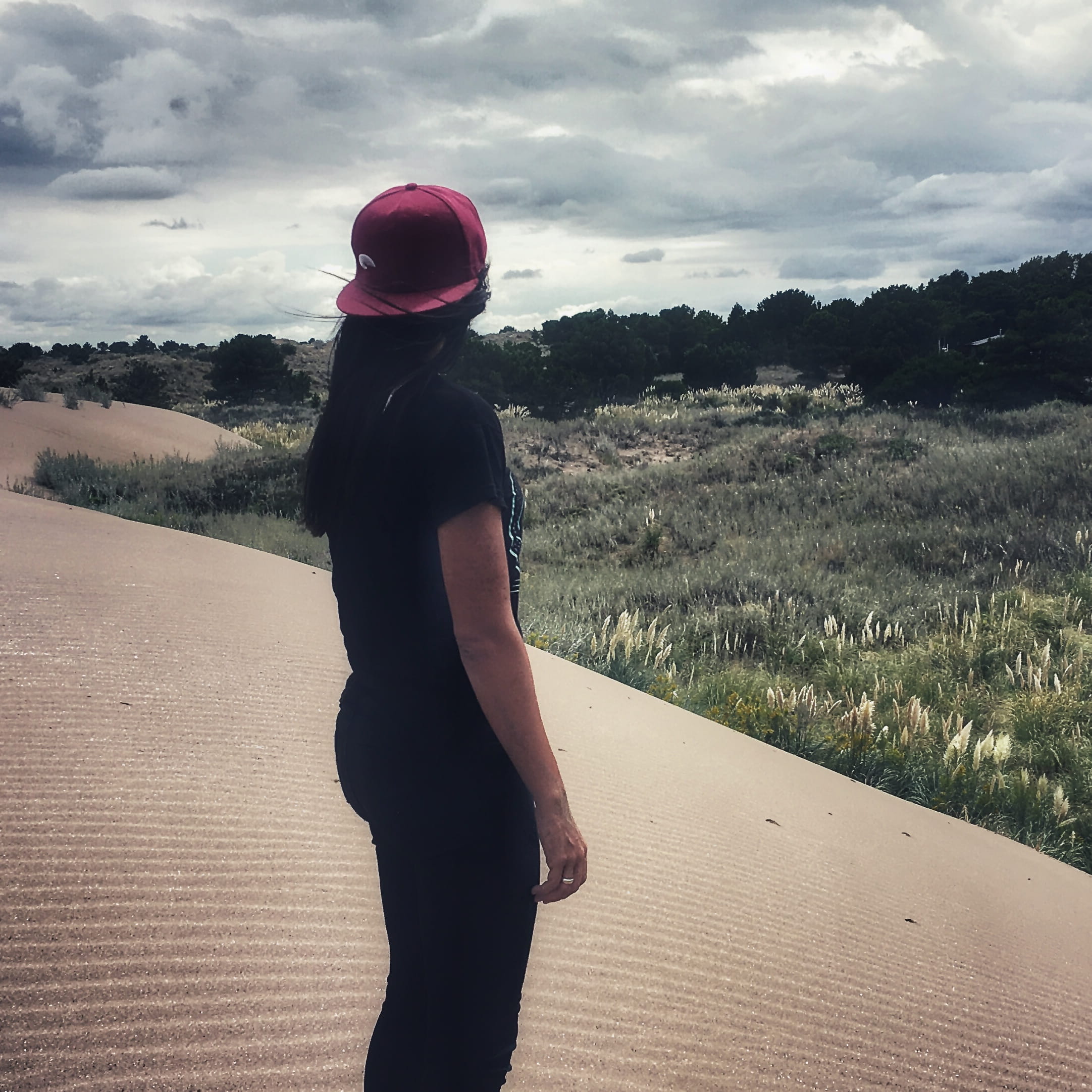 beach, arena, plant, young adult, scenics - nature, beauty in nature, three quarter length, land, tranquility, dunas, water, 1080P, casual clothing, cloud - sky, Phone HD Wallpaper