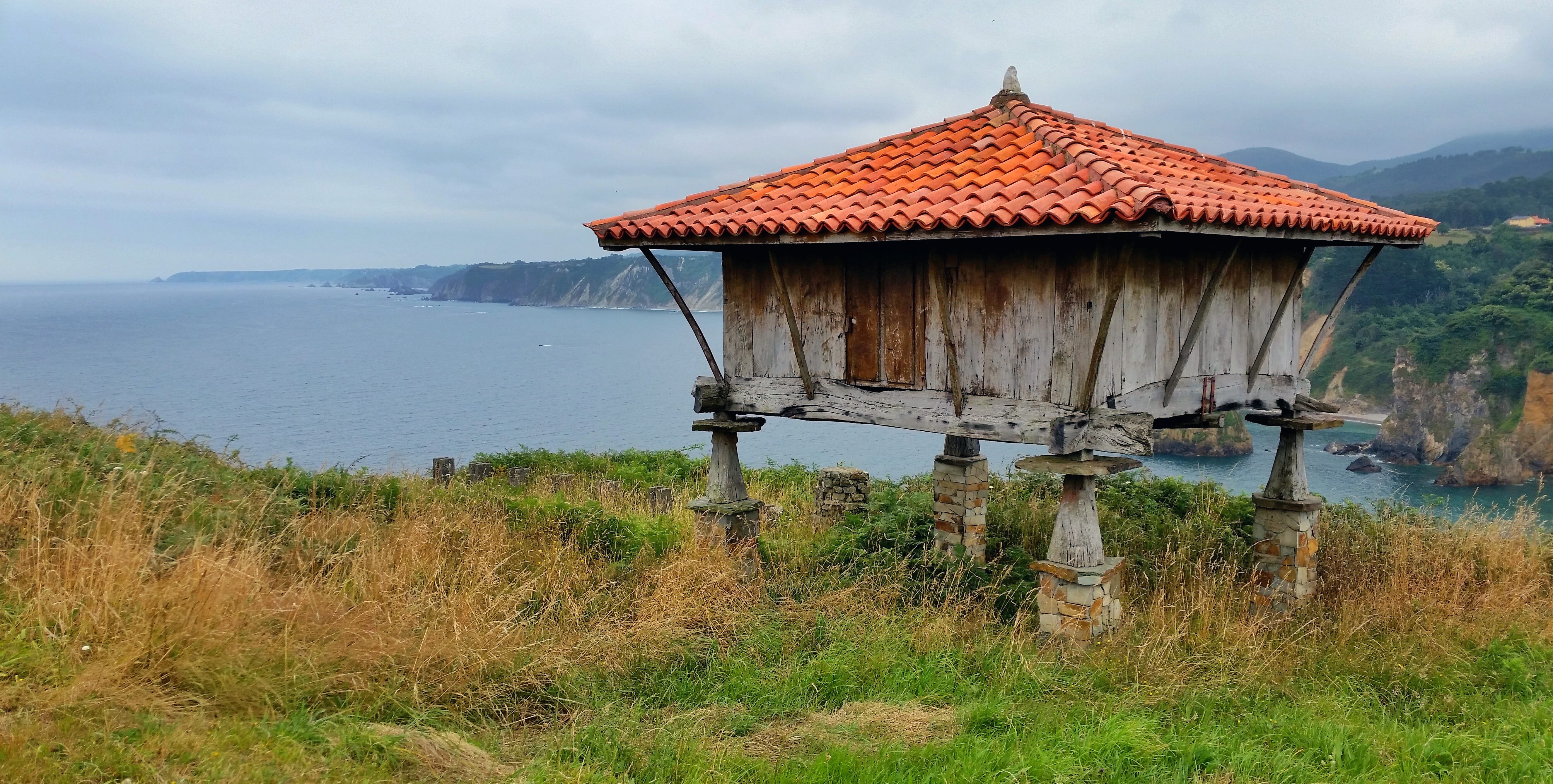 landscape, built structure, scenics - nature, sea, sky, architecture, day, plant, regalina, cadavedo, building exterior, field, grass, ocean, asturias, HD Wallpaper