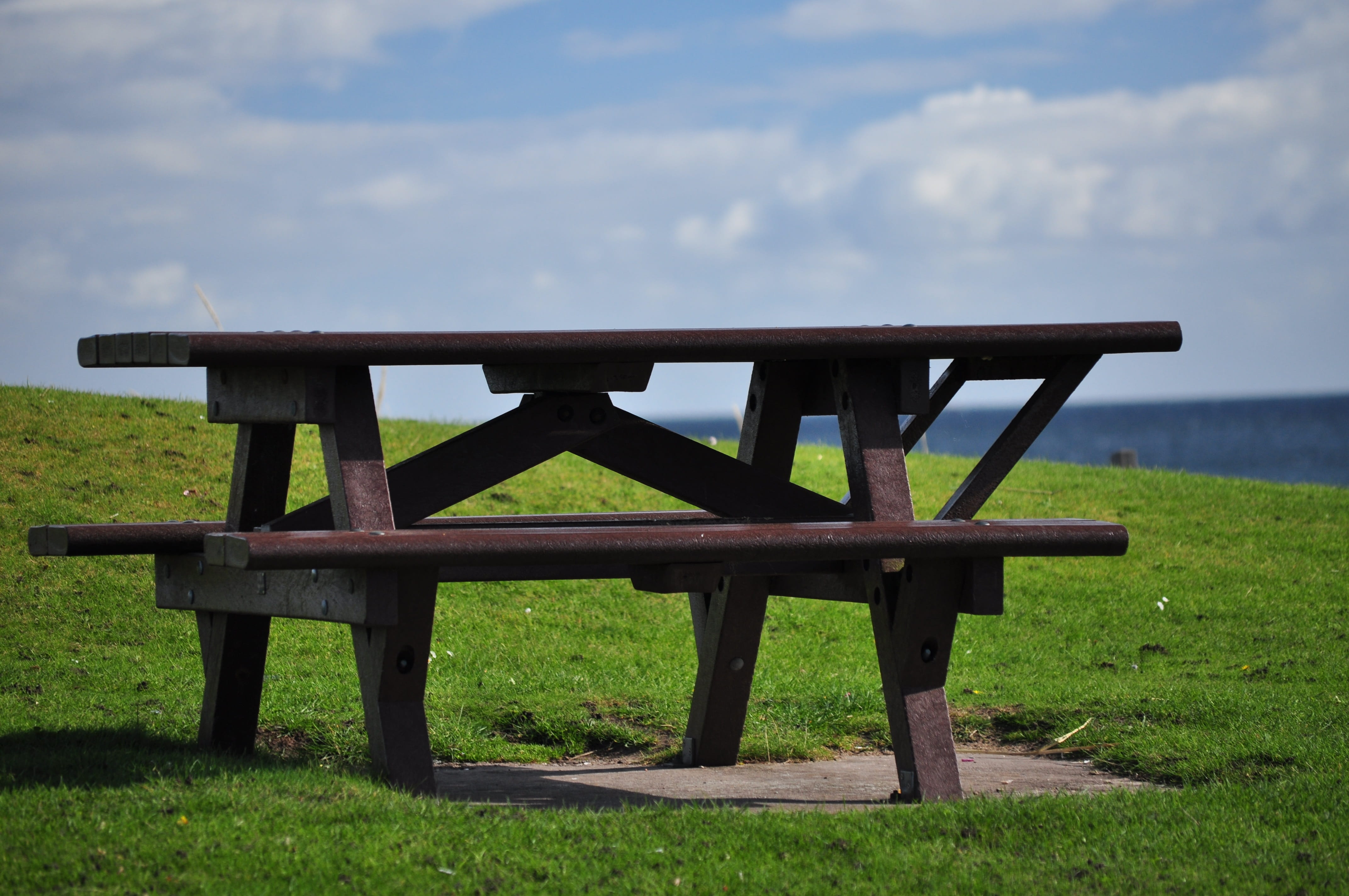 wood - material, park bench, no people, plant, landscape, empty, day, Bench, nature, green color, 4K, growth, land, seat, scenics - nature, Dining Table, HD Wallpaper