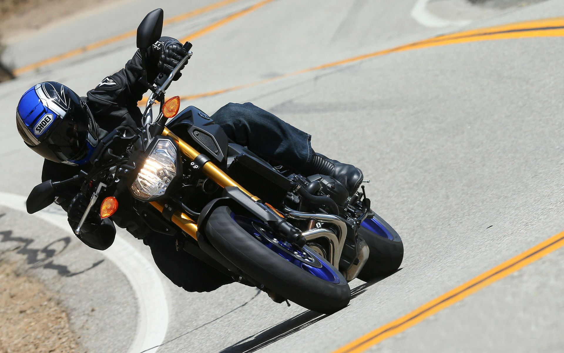 city, bike, black color, day, sport, Yamaha, crash helmet, motorcycle, black, sports, sunlight, land vehicle, sports helmet, 1080P, headwear, fz, 2014, HD Wallpaper