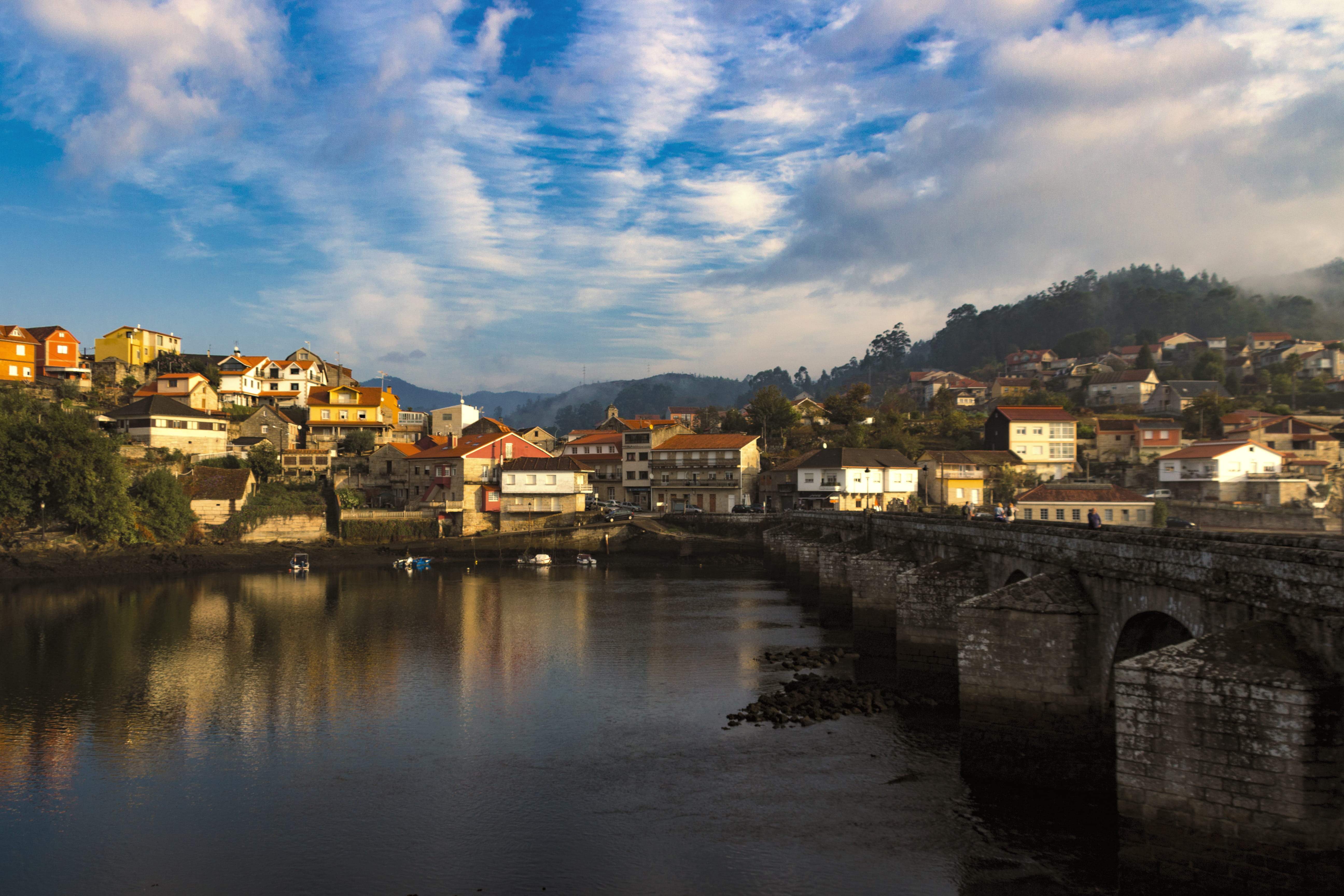 built structure, rural, no people, sky, cityscape, water, residential district, house, building exterior, travel destinations, bridge, townscape, city, HD Wallpaper