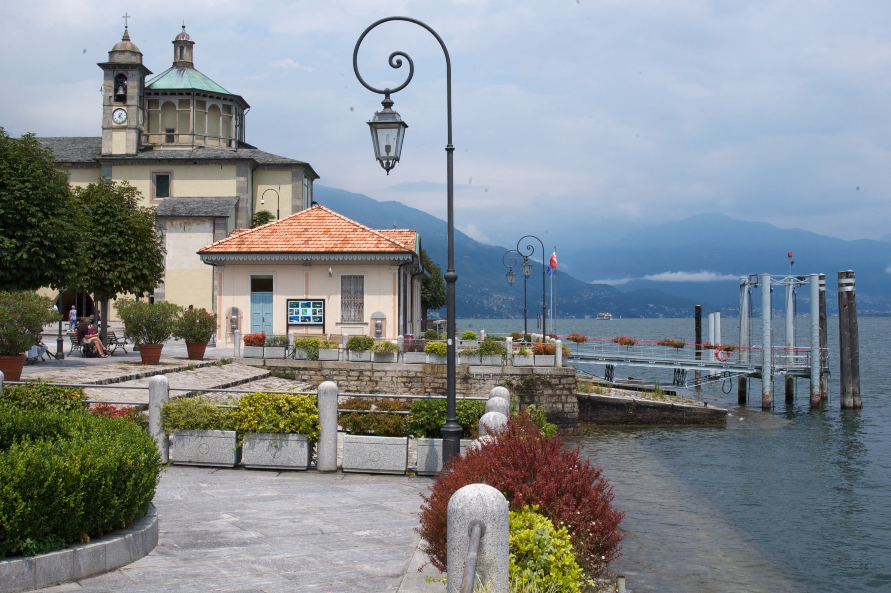 plant, sea, sky, building, 2K, city, water, street, travel destinations, nature, canobbio, building exterior, lago maggiore, no people, street light, religion, HD Wallpaper