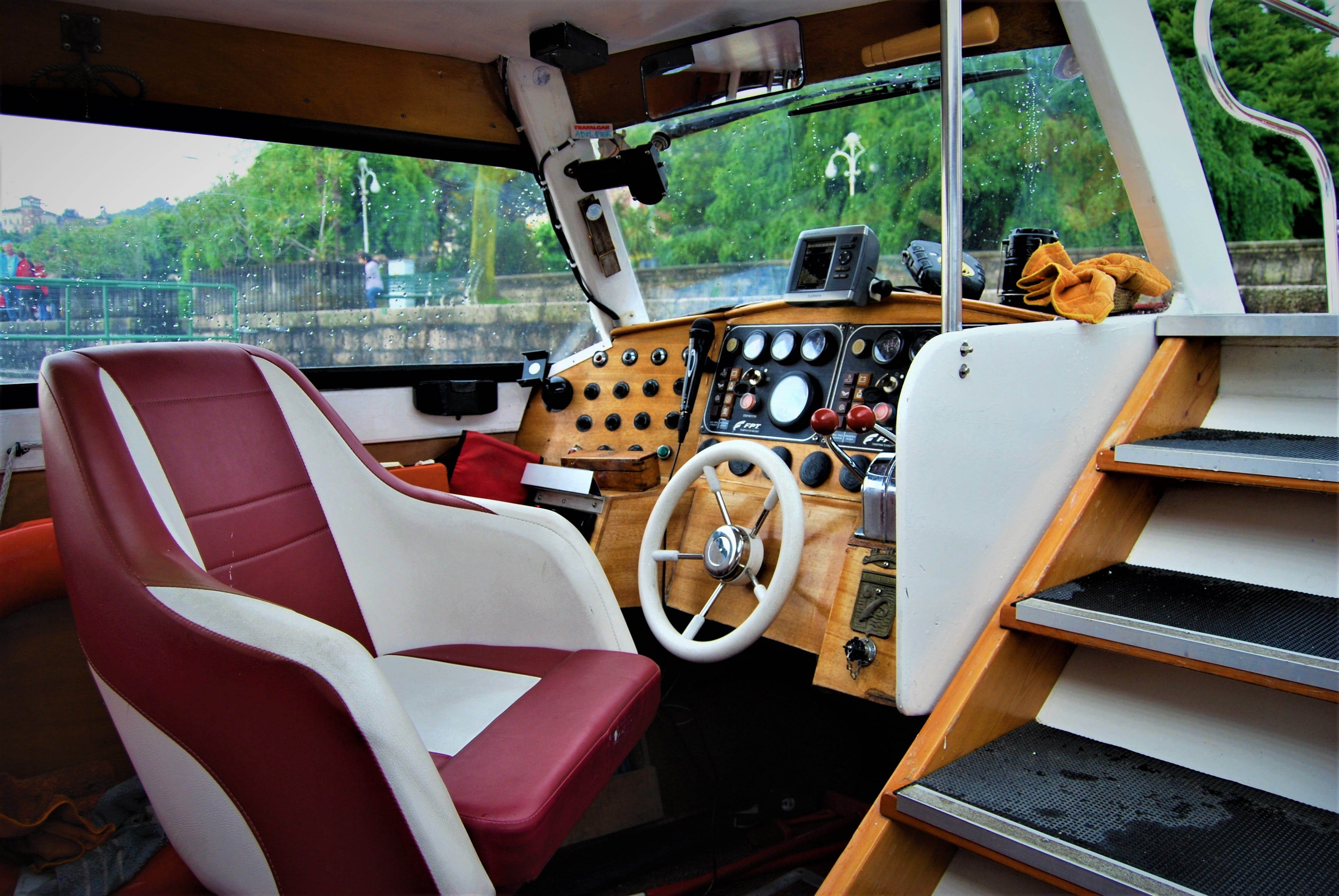 wood, vehicle interior, outdoors, vehicle seat, boat lake, control panel, glass - material, lake, 4K, absence, boat, commands, transparent, steering wheel, HD Wallpaper