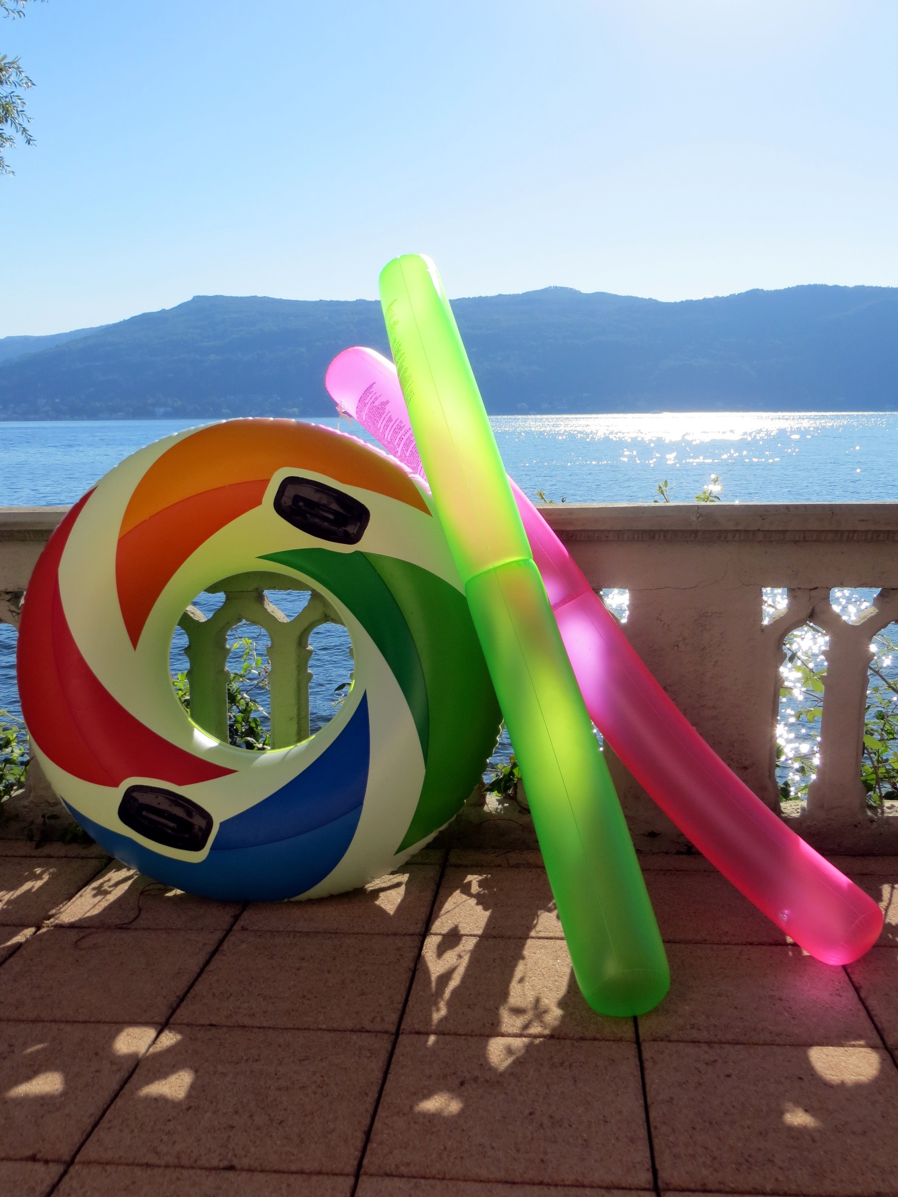 no people, sun, water polo, sea, hot, day, land, mountain, colorful, shadow, water, lago maggiore, mountain range, scenics - nature, fun, beach, 4K, inflatable, Phone HD Wallpaper
