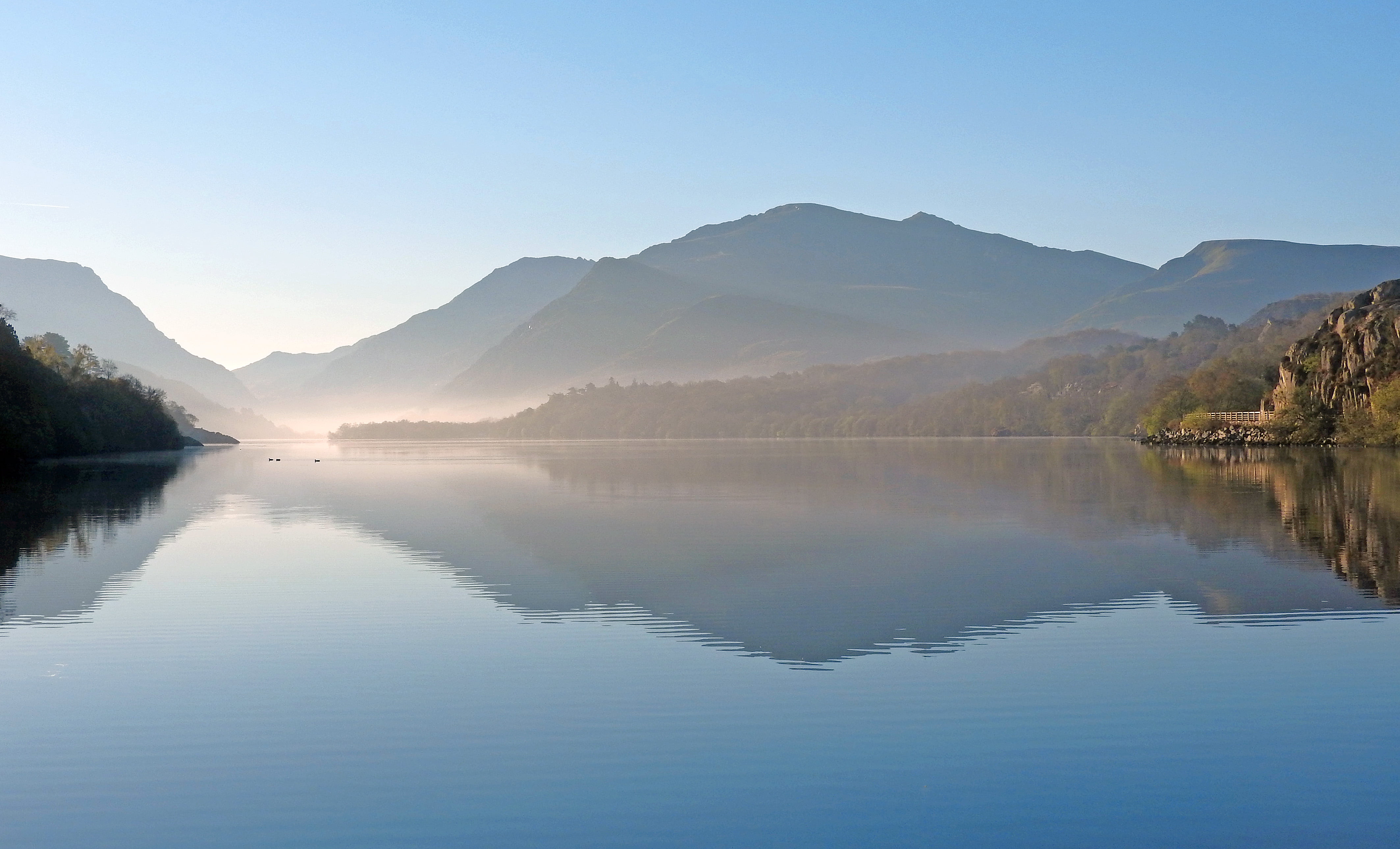 beauty In Nature, fog, water, summer, clear, outdoors, body, tree, mountain, lake, surrounded, 4K, forest, nature, scenics, reflection, sky, mountains, HD Wallpaper