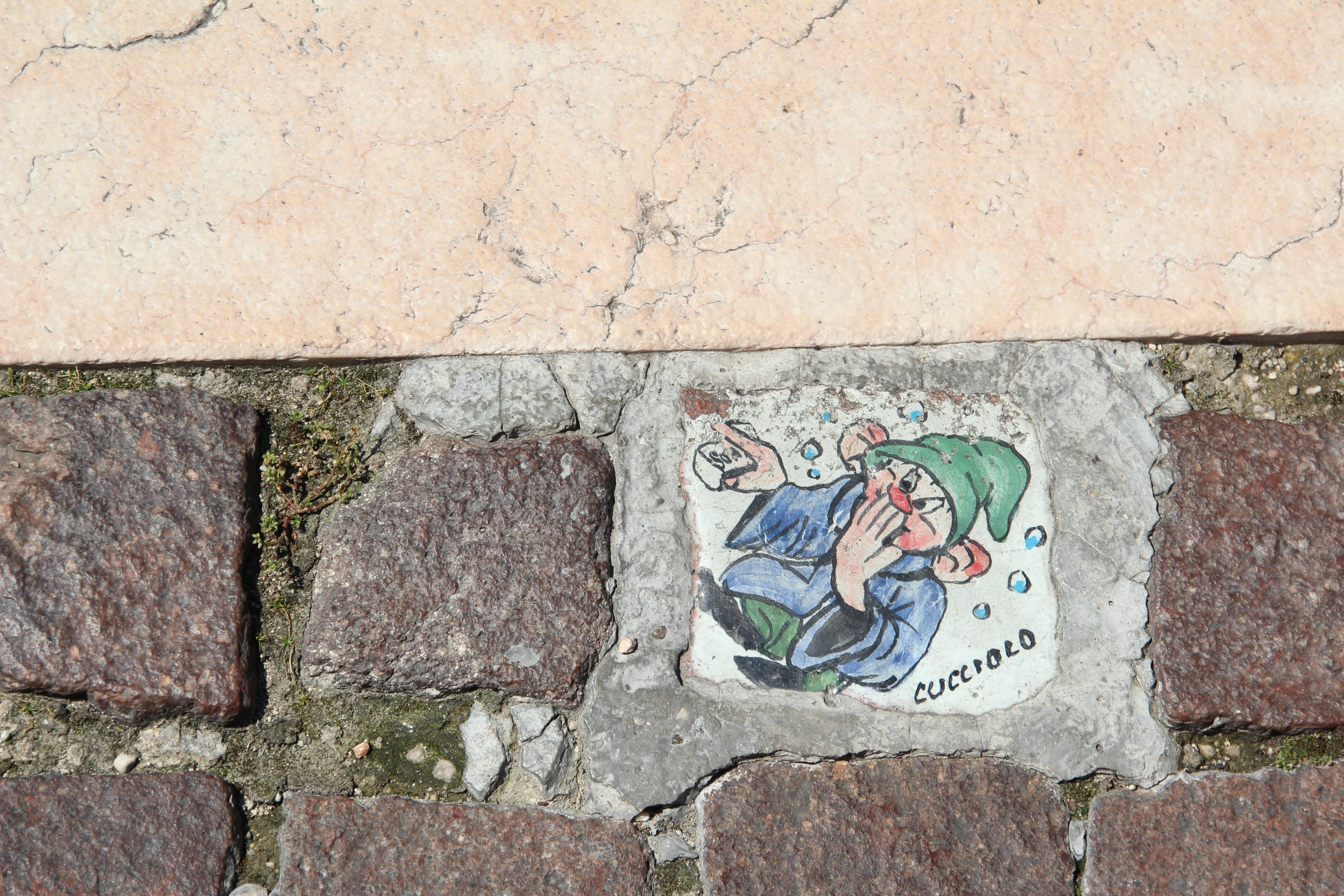dwarf, 5K, painting, pattern, solid, high angle view, wall - building feature, day, pavement, representation, art and craft, bardolino, footpath, mural, HD Wallpaper