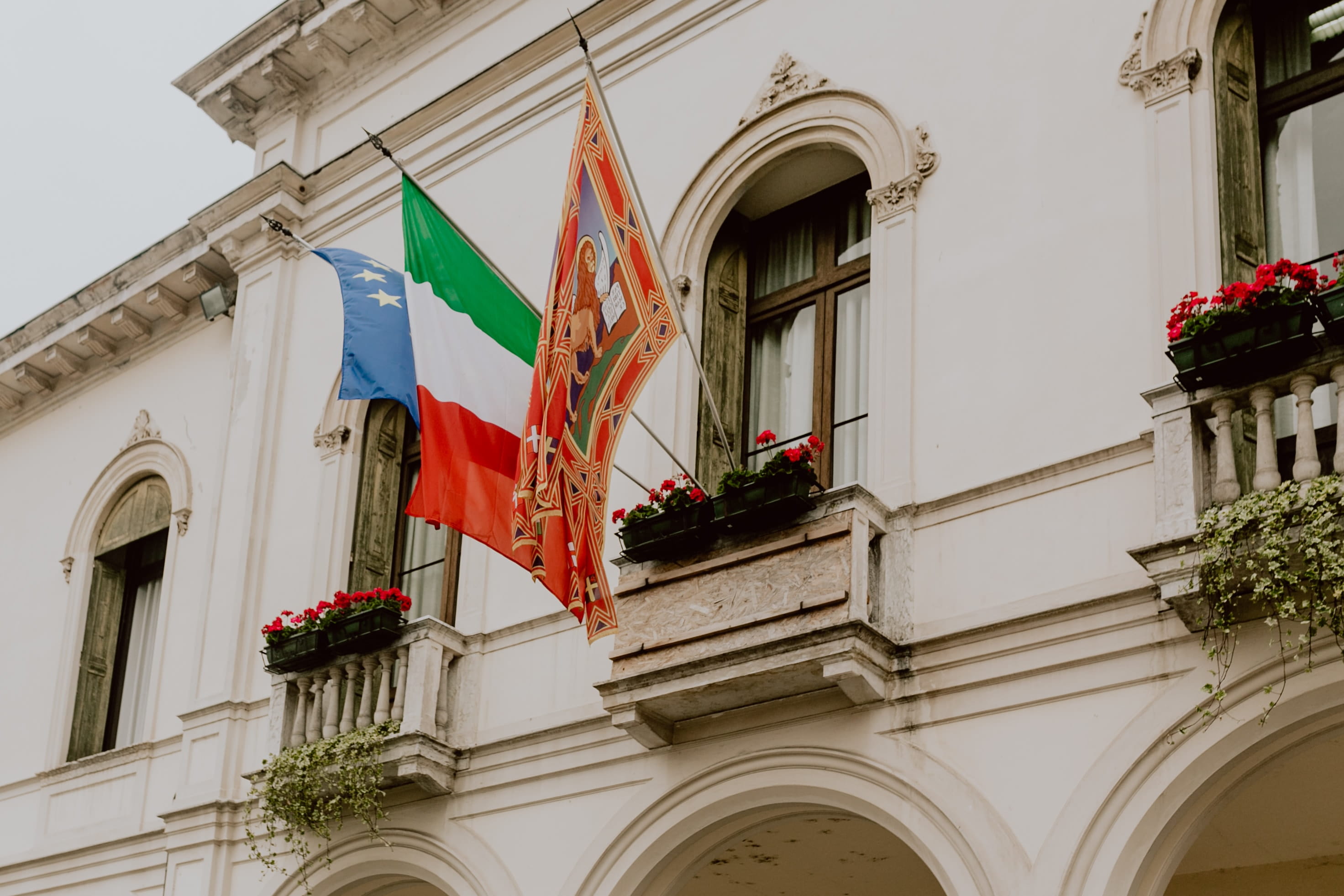 hanging, no people, decoration, buildings, national icon, built structure, patriotism, veneto, castelfranco veneto, may, day, spring, independence, outdoors, HD Wallpaper