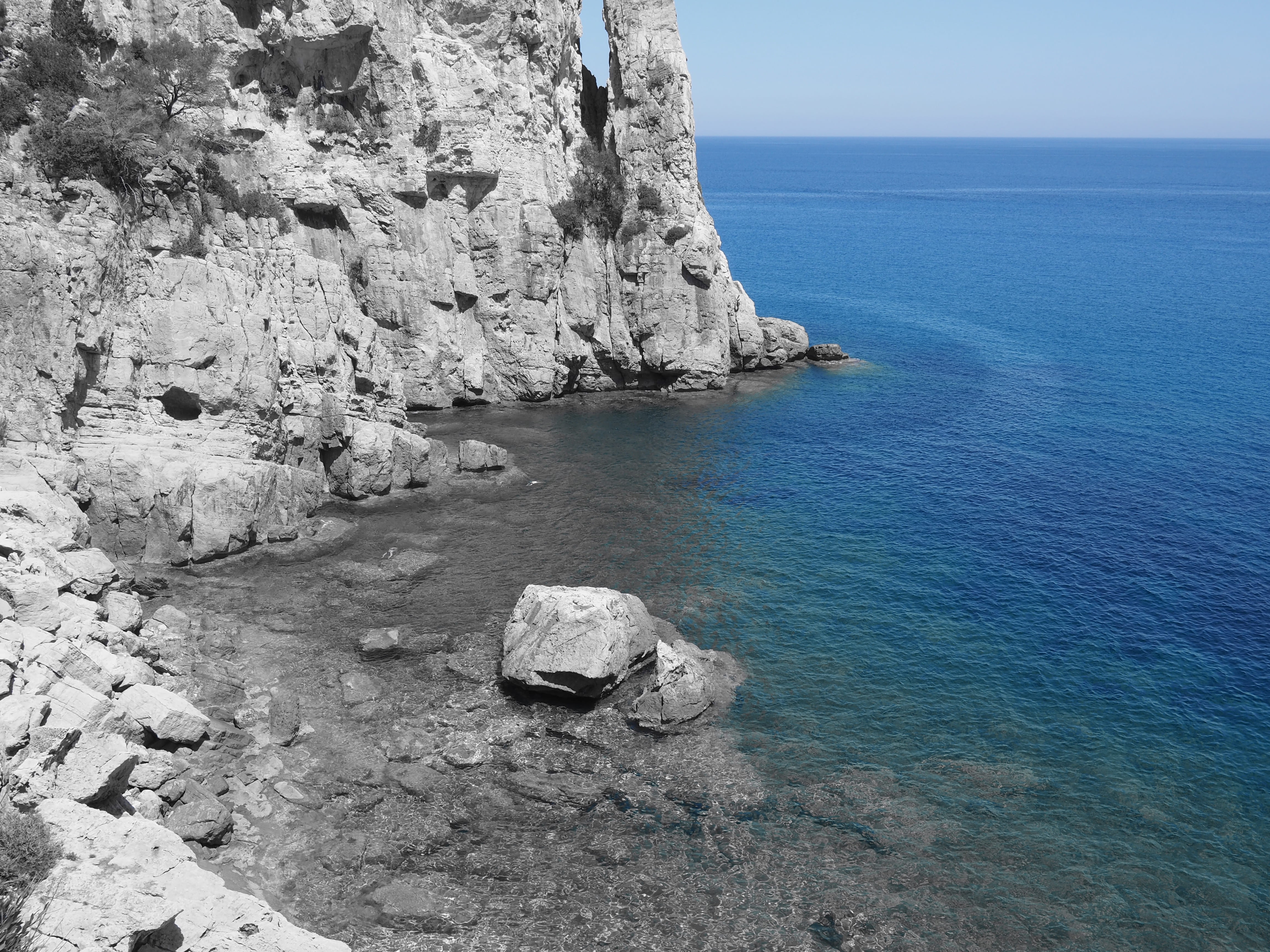 beauty in nature, no people, non-urban scene, 4K, mare, santa maria navarrese, horizon over water, rock - object, tranquility, idyllic, eroded, tranquil scene, HD Wallpaper