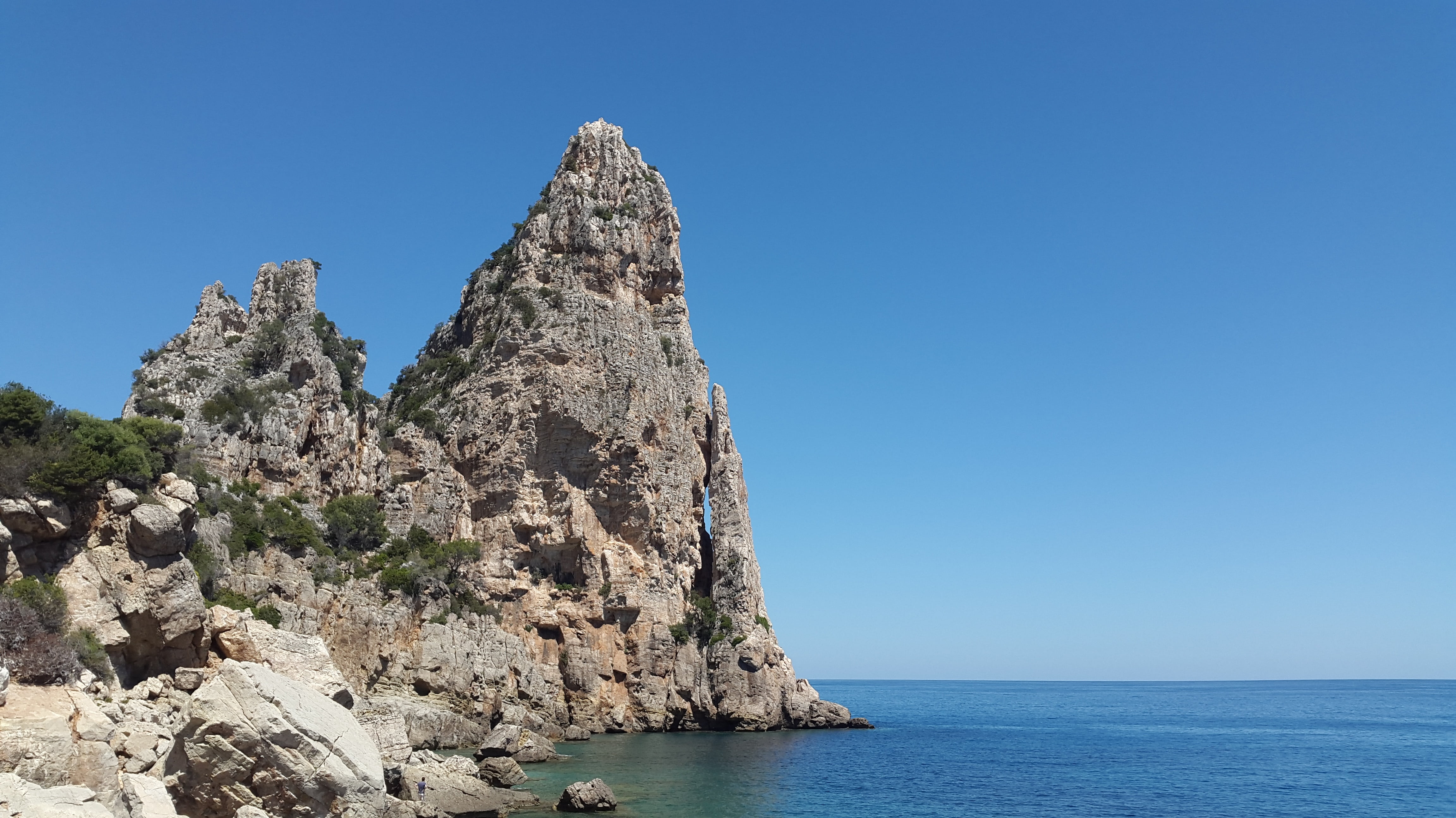 idyllic, nature, outdoors, baunei, scenics - nature, formation, beauty in nature, ocean, stack rock, ogliastra, land, blue, solid, tranquility, scenics, HD Wallpaper