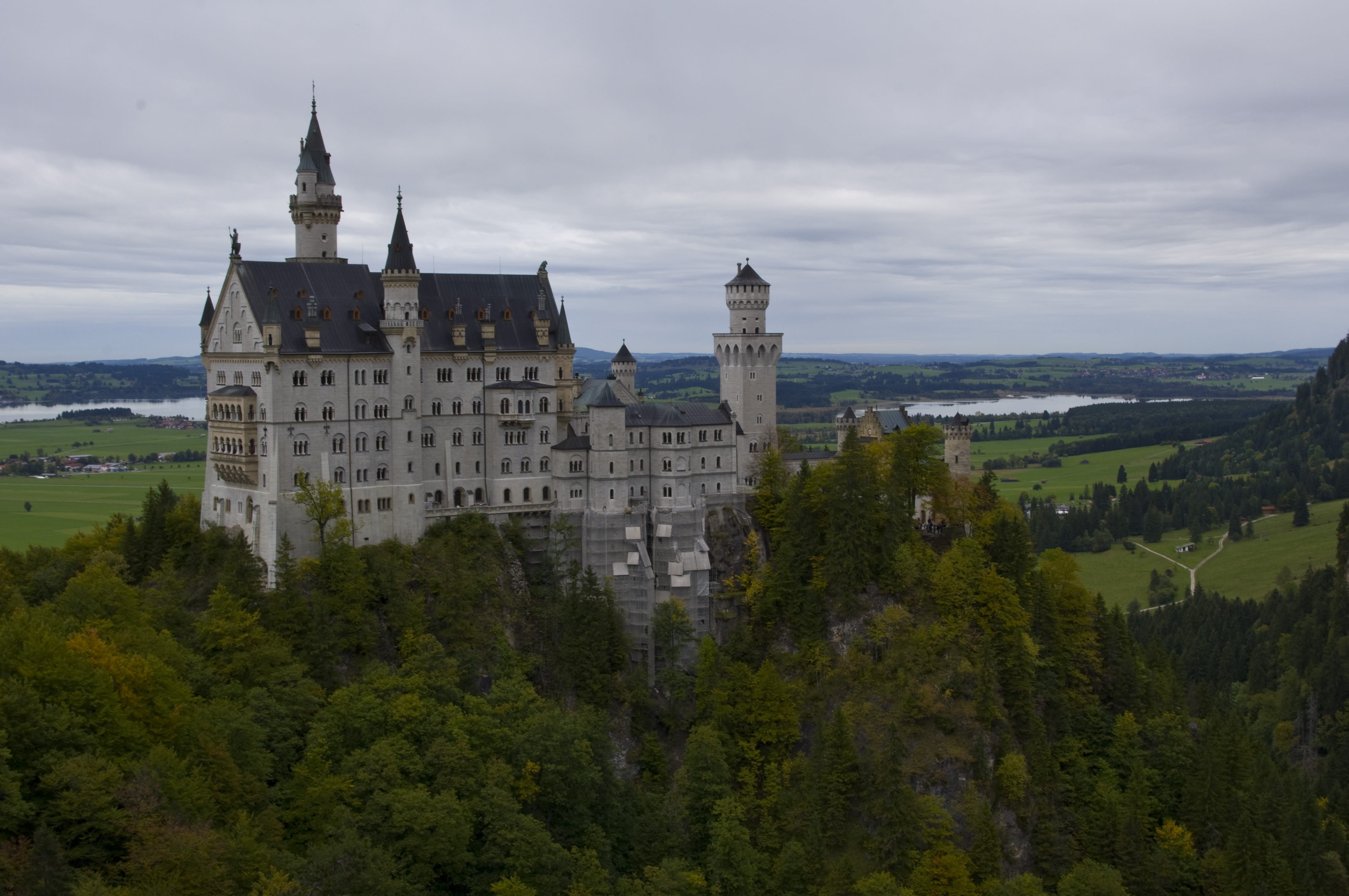 sesto, travel Locations, no people, travel, spire, hiking, tree, Nature, Rocks, rocks nature, Mountains, alm, rose garden, landscape, summer, abbey, architecture, HD Wallpaper