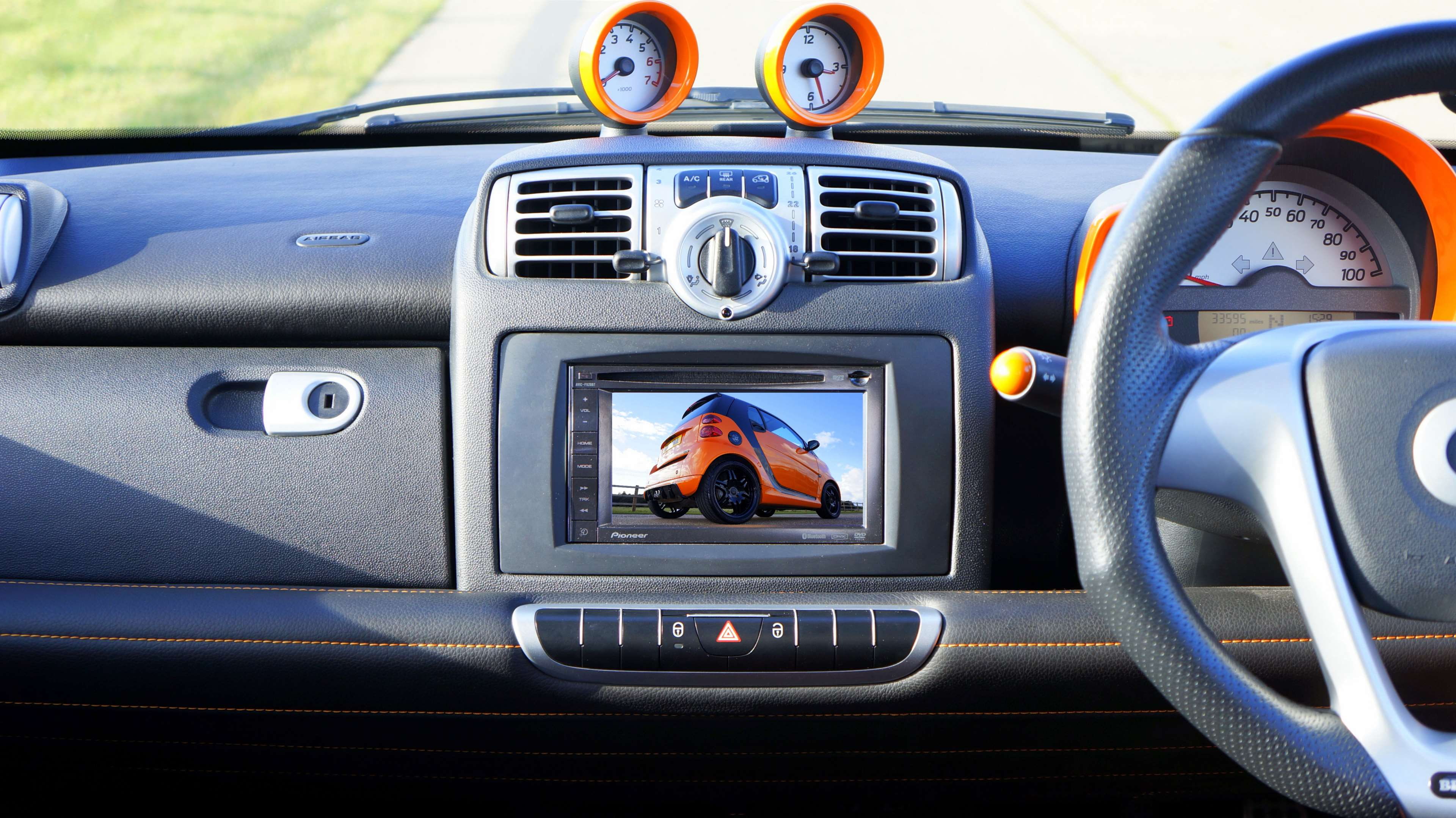 sat nav, control panel, glass - material, mode of transportation, control, travel, outdoors, car, land vehicle, interior, no people, steering wheel, orange, HD Wallpaper