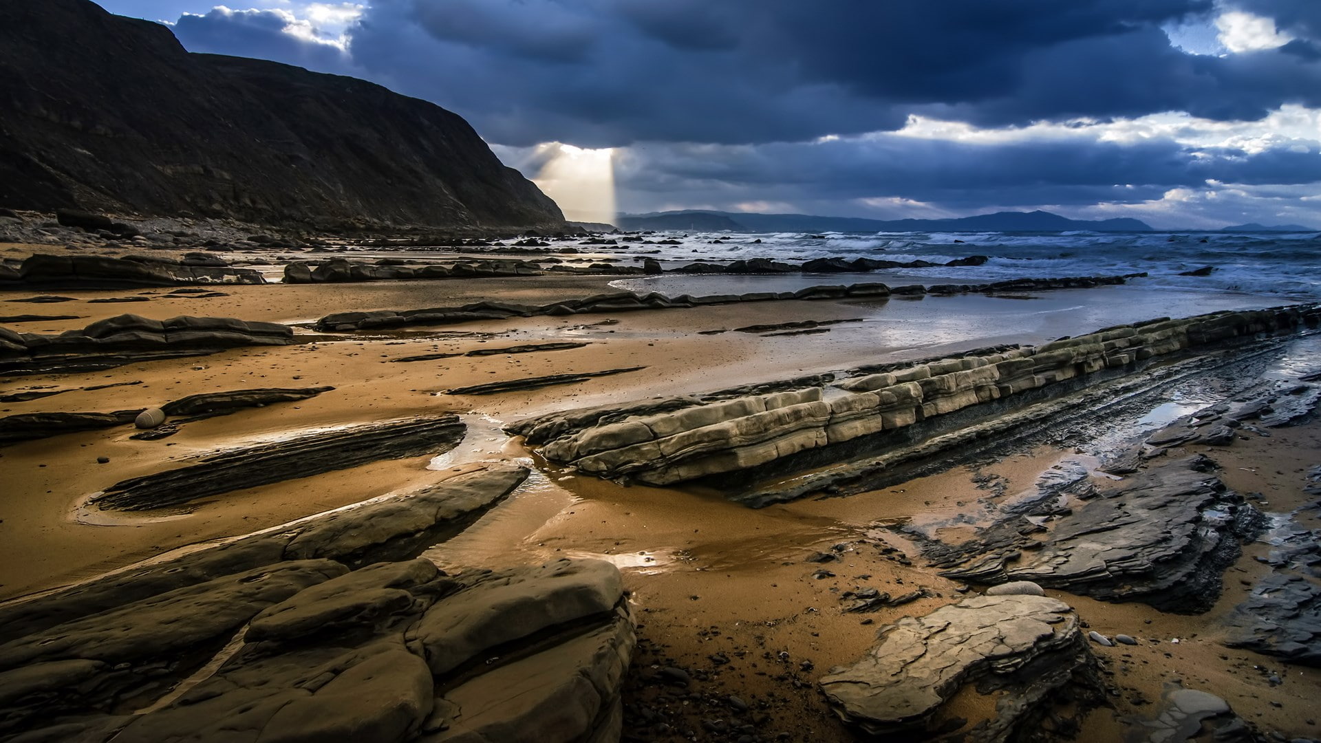 tranquil scene, beauty in nature, idyllic, cloud - sky, tranquility, sand, solid, water, land, horizon over water, non-urban scene, rock, rock - object, HD Wallpaper