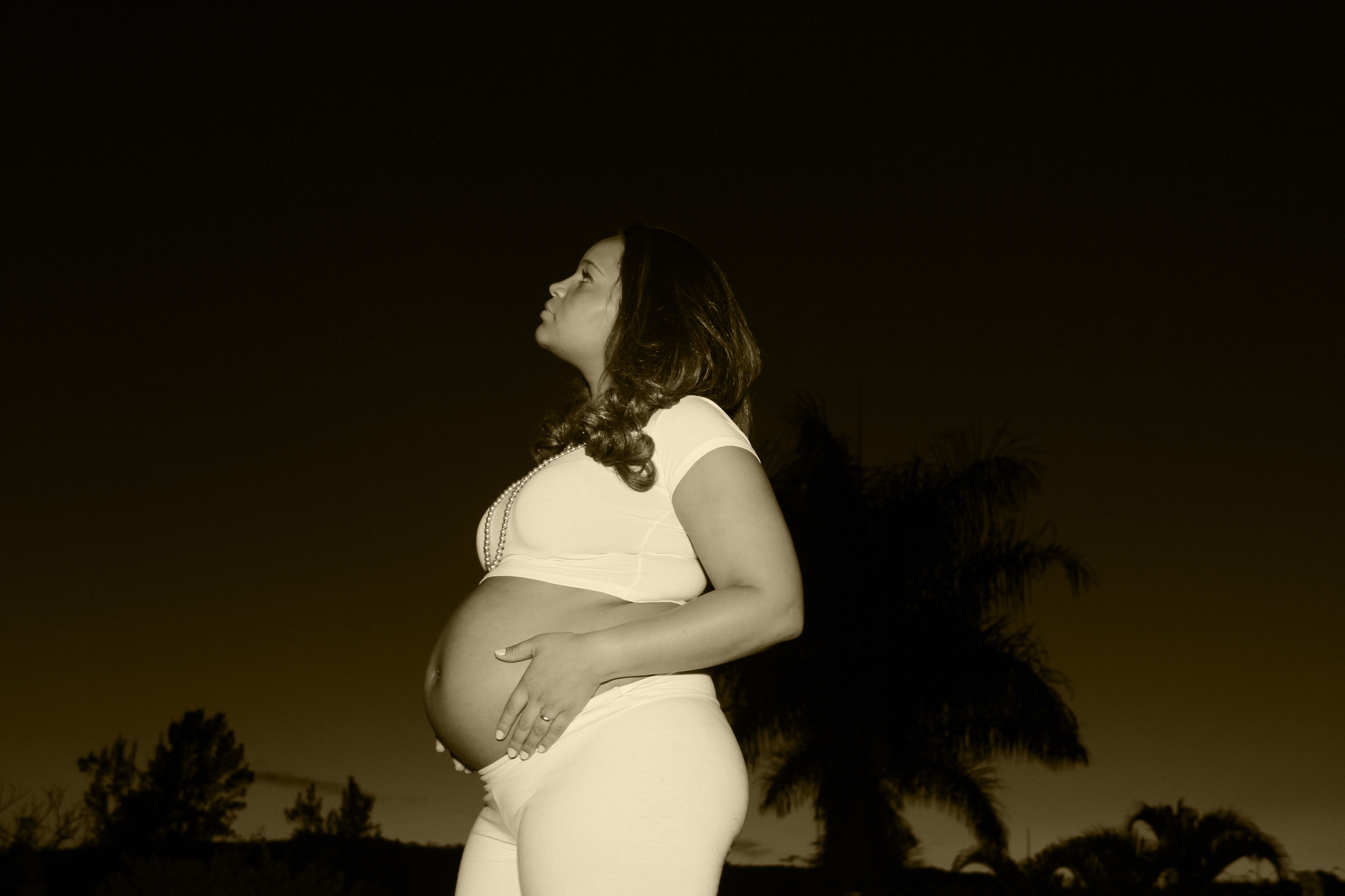 family, female, pregnant, posing, clothing, long hair, pregnant woman, mother, one person, adult, wind, hairstyle, anticipation, side view, outdoors, love, HD Wallpaper