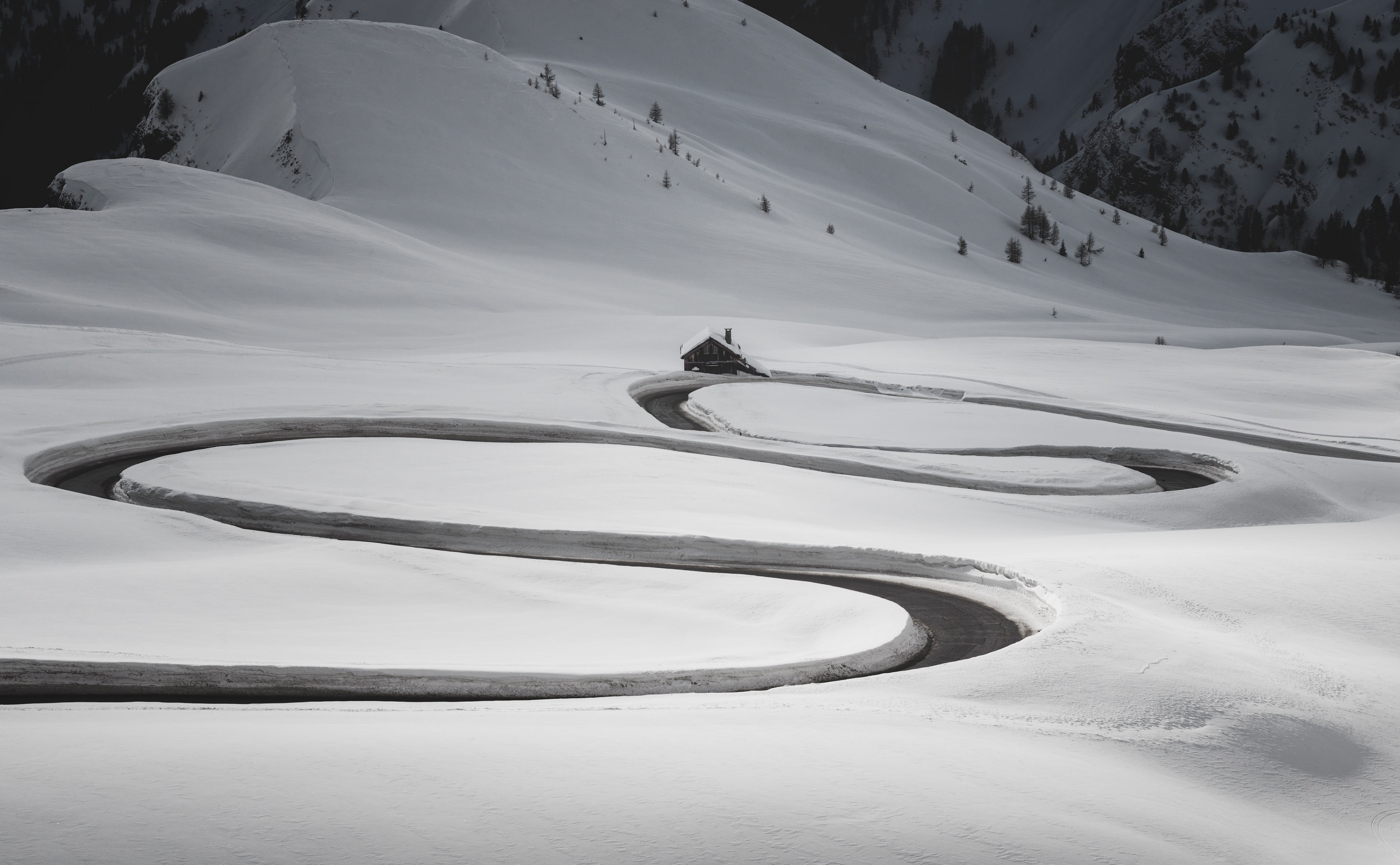 Mountain, 4K, giau, House, Snow, GiauPass, Road, Landscape, pass, Winter, dolomites, Europe, winding, Seasons, windingroad, mountainpass, Italy, HD Wallpaper