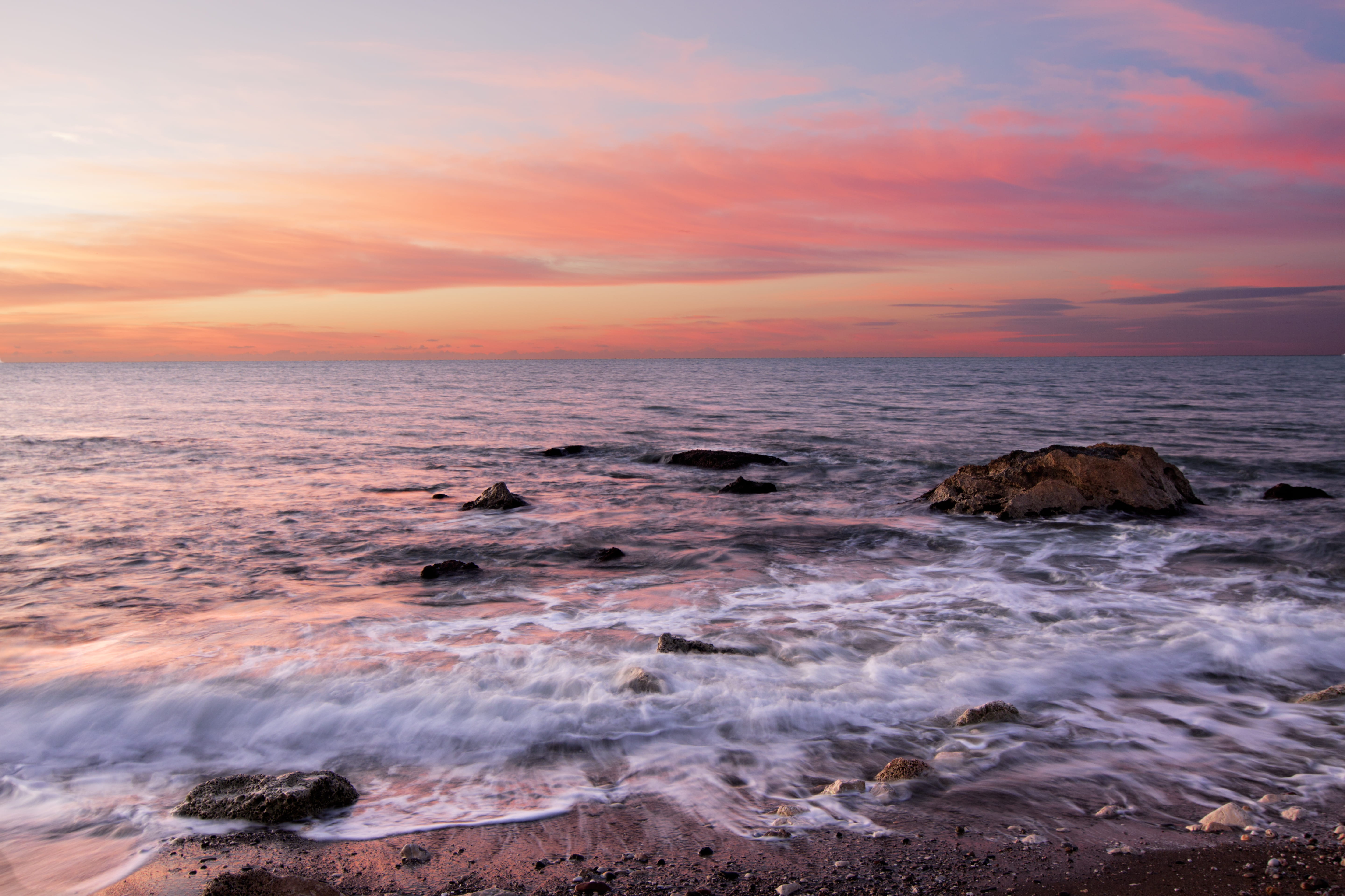 horizon, landscape, no People, rock, quinoal, sky, sun, 5K, morning, dawn, sunlight, nature, ola, tide, beach, horizon Over Water, tranquil Scene, seascape, HD Wallpaper