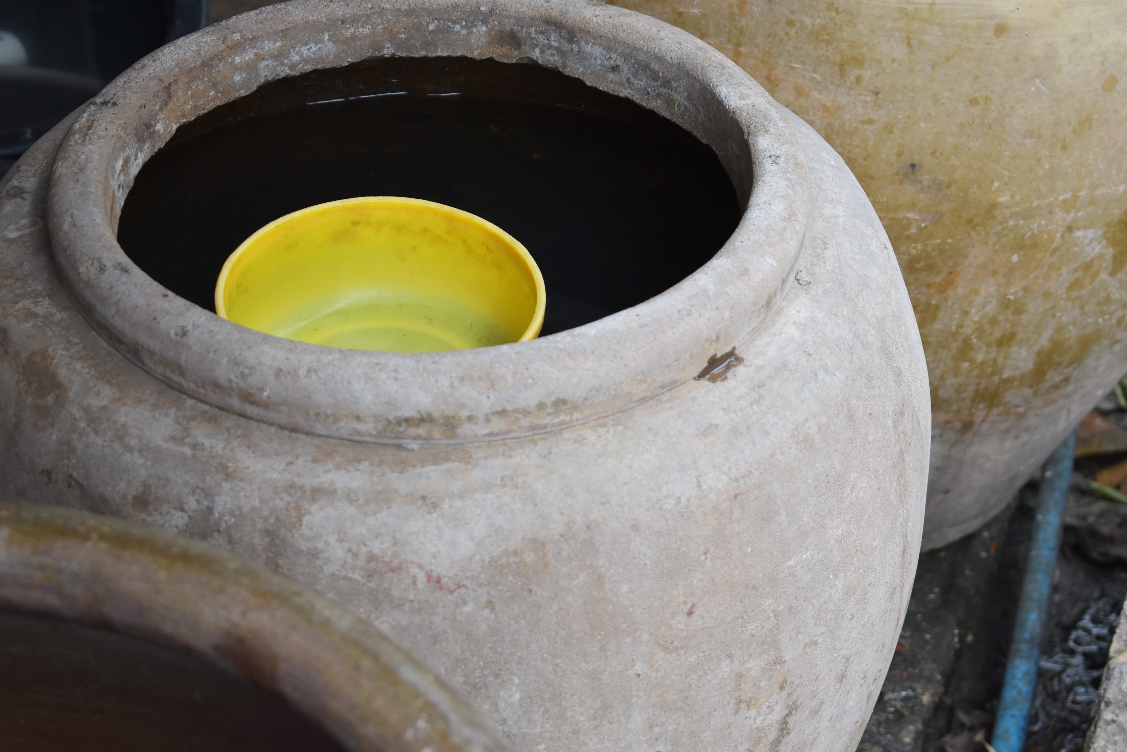 cement, indoors, wellbeing, country, life, rain, home, yellow, earthenware, lifestyle, healthy eating, geometric shape, sculpture, shape, live, countryside, HD Wallpaper