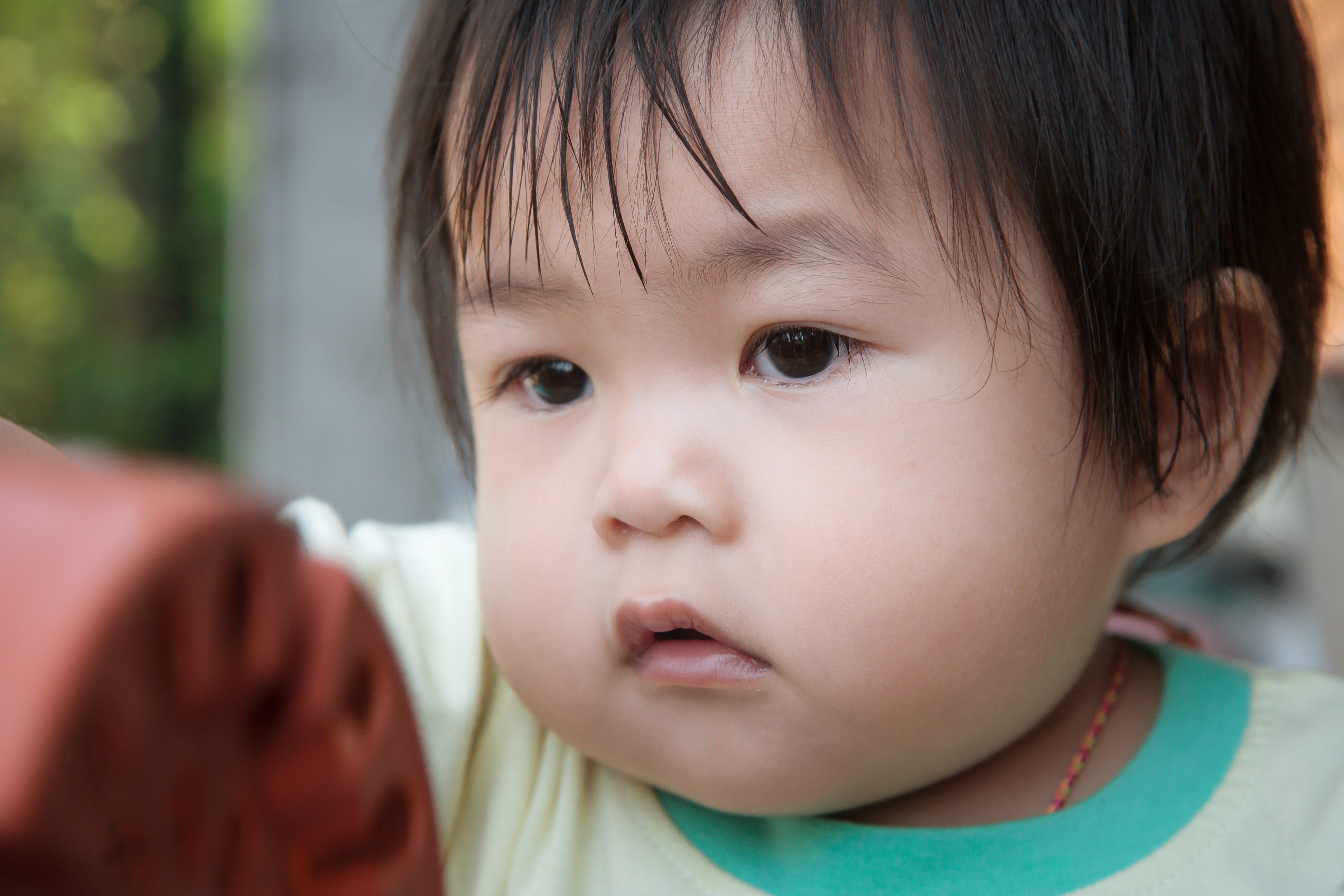 portrait, two people, thailand, cute, family, looking, child, teardrop, innocence, close-up, young, childhood, ubon ratchathani, babyhood, people, real people, HD Wallpaper