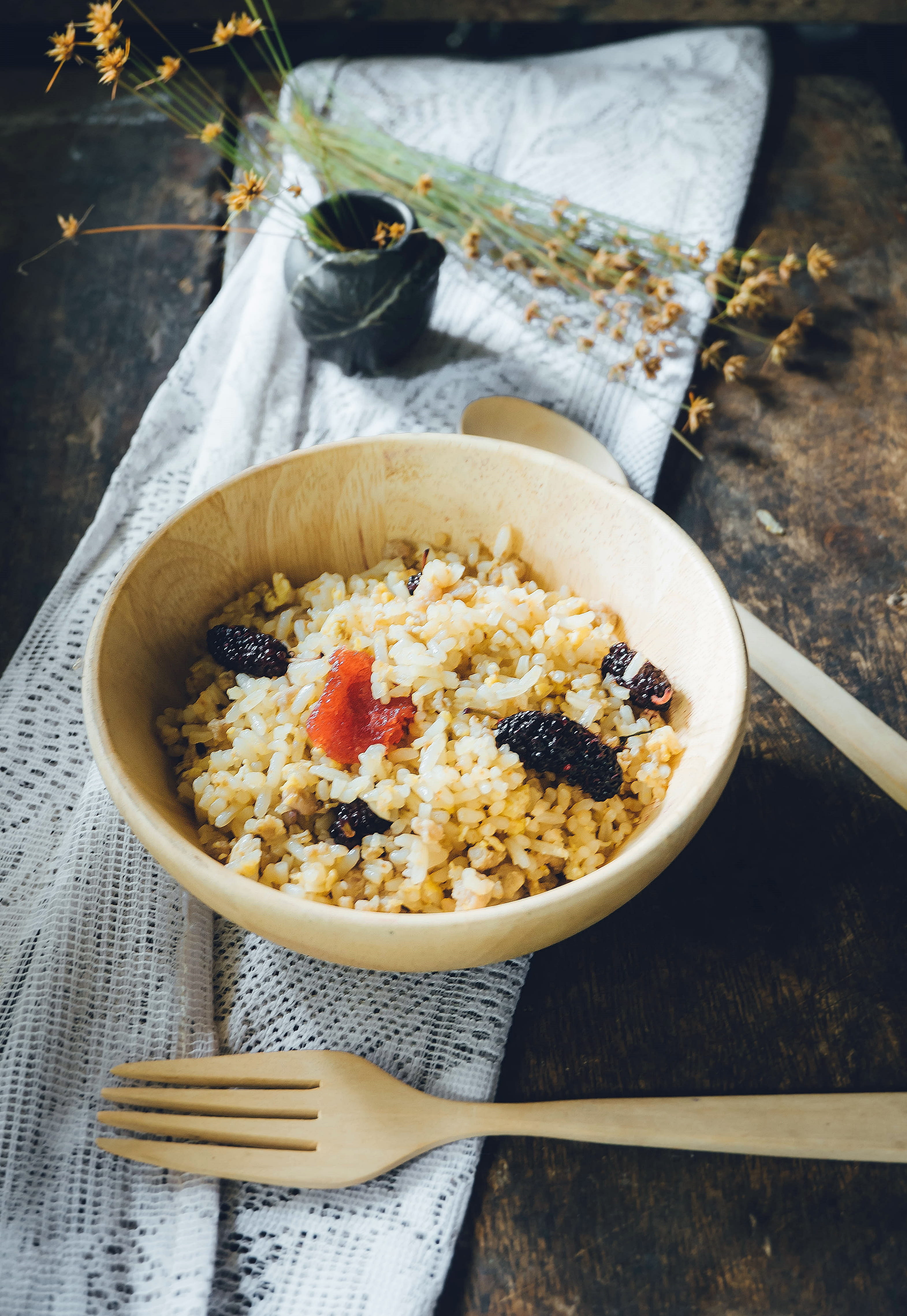 no people, ubon ratchathani, table, healthy eating, close-up, fried rice, strawberries, meal, kitchen utensil, bowl, berries, food and drink, 4K, indoors, Phone HD Wallpaper