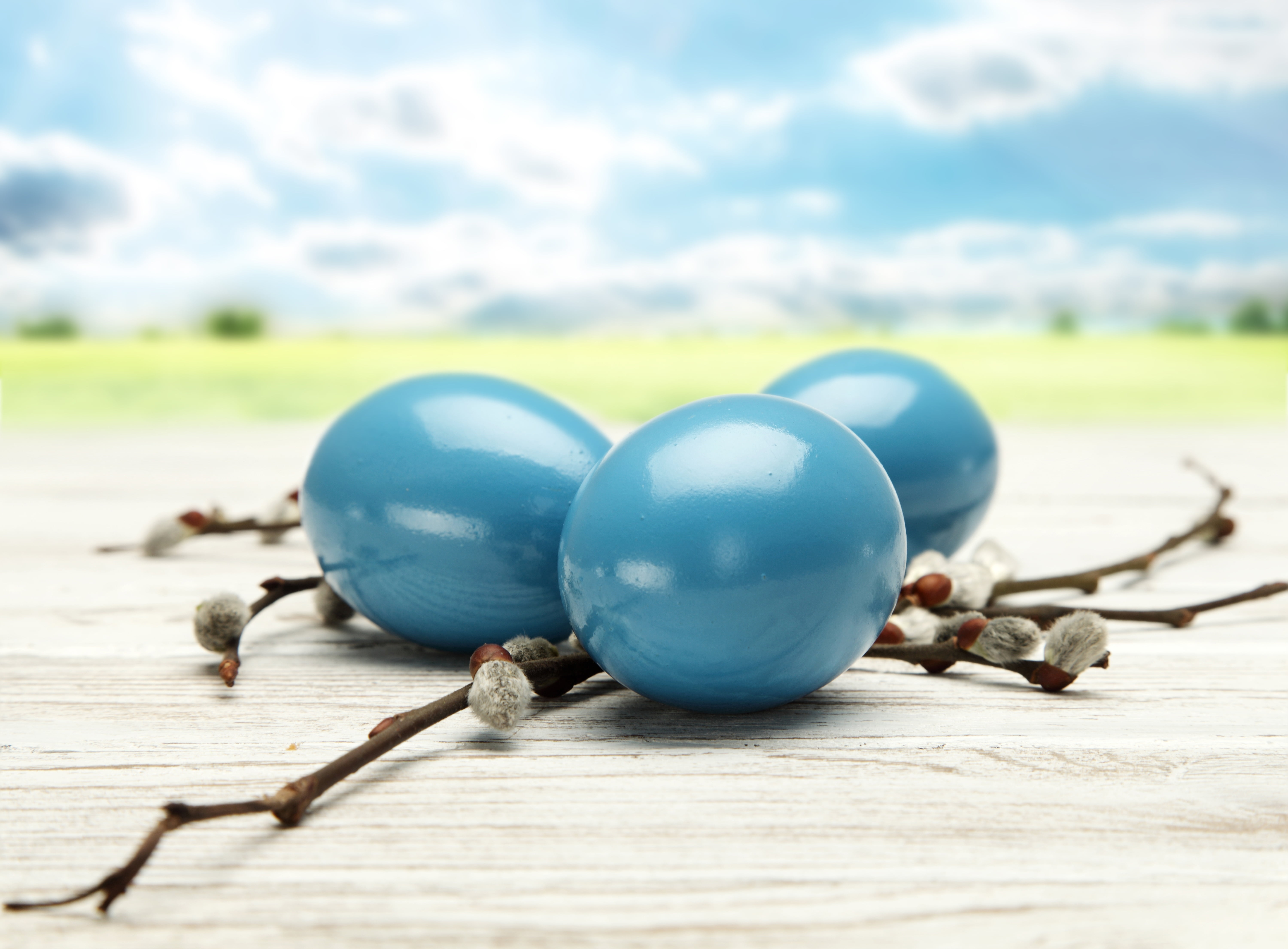 sunlight, sky, still life, three, decors, springtime, 5K, no People, cloud - sky, ball, blue, selective focus, cultures, celebration, white, decoration, HD Wallpaper