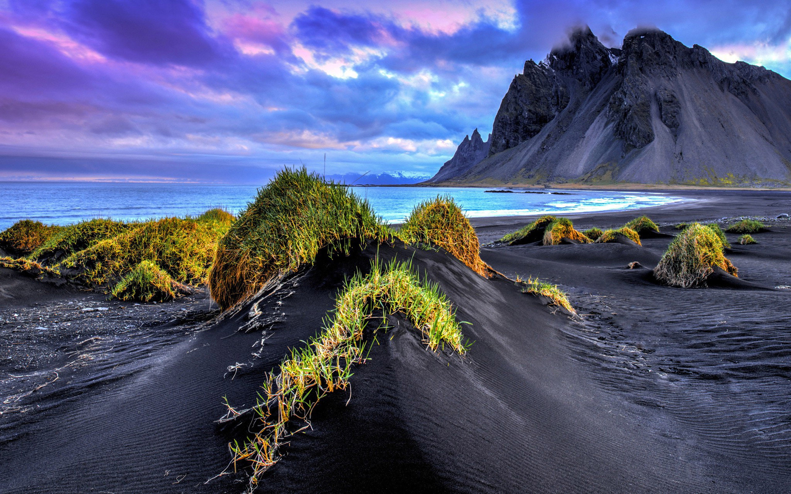 sand, sandy, sky, hd, rocky, dark, clouds, nature, sea, 2K, mountains, grass, beach, iceland, landscape, black, HD Wallpaper
