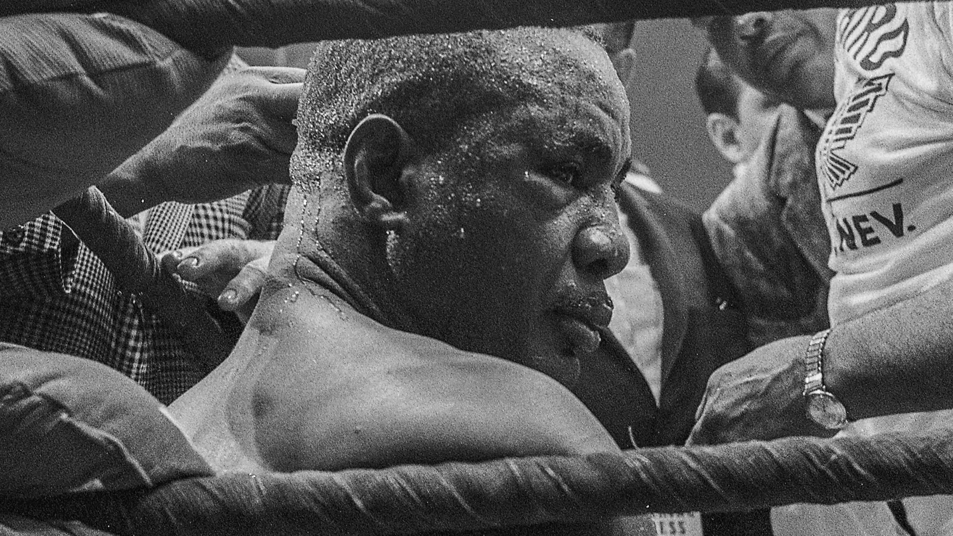 Sonny Liston, boxing, monochrome, 1965, 1080P, looking at the side, sweating, HD Wallpaper