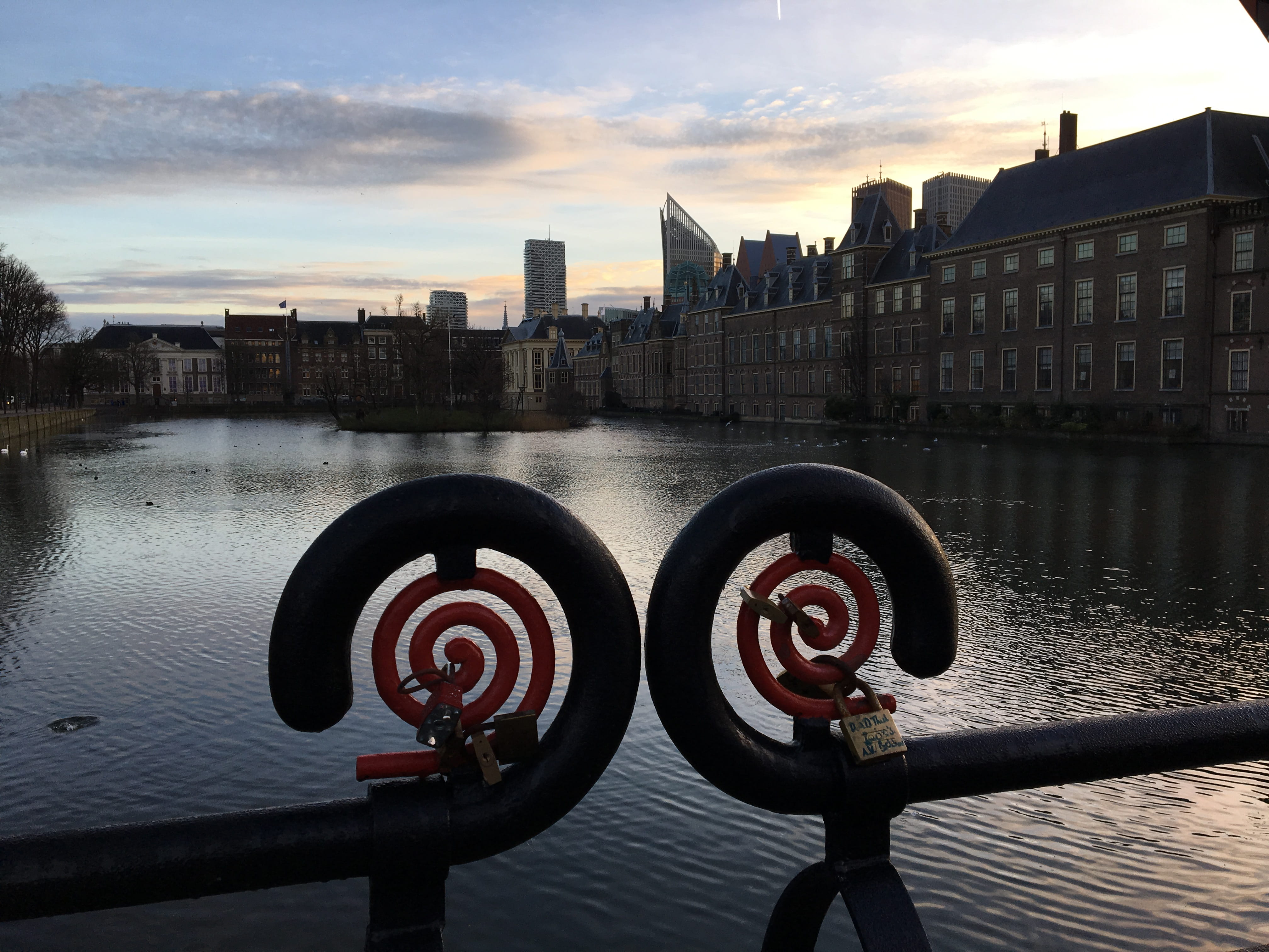 waterfront, outdoors, 4K, den haag, metal, key, the hague, city, nautical vessel, no people, binnenhof, building, locks, netherlands, residential district, HD Wallpaper