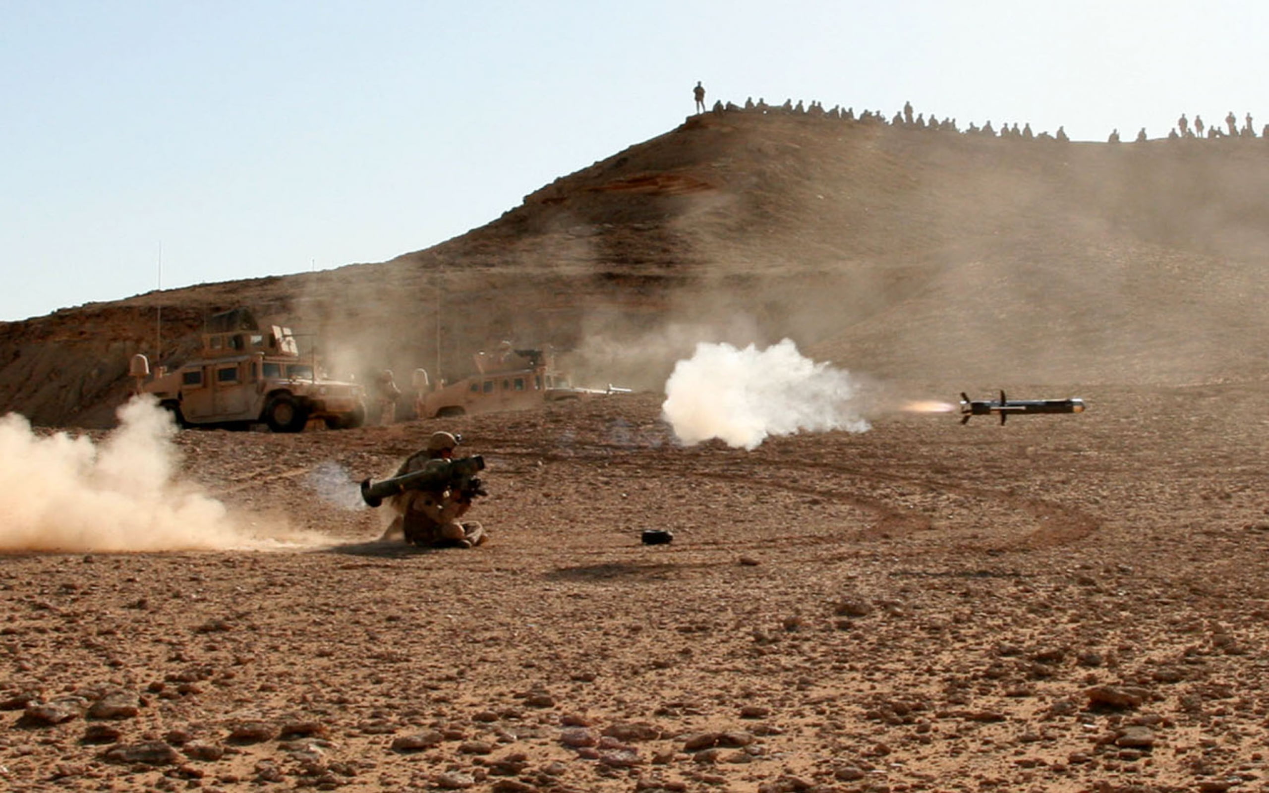 fgm, fighting, javelin, outdoors, Rocket Launcher, armed forces, environment, mountain, mode of transportation, pollution, conflict, war, dust, weapon, HD Wallpaper