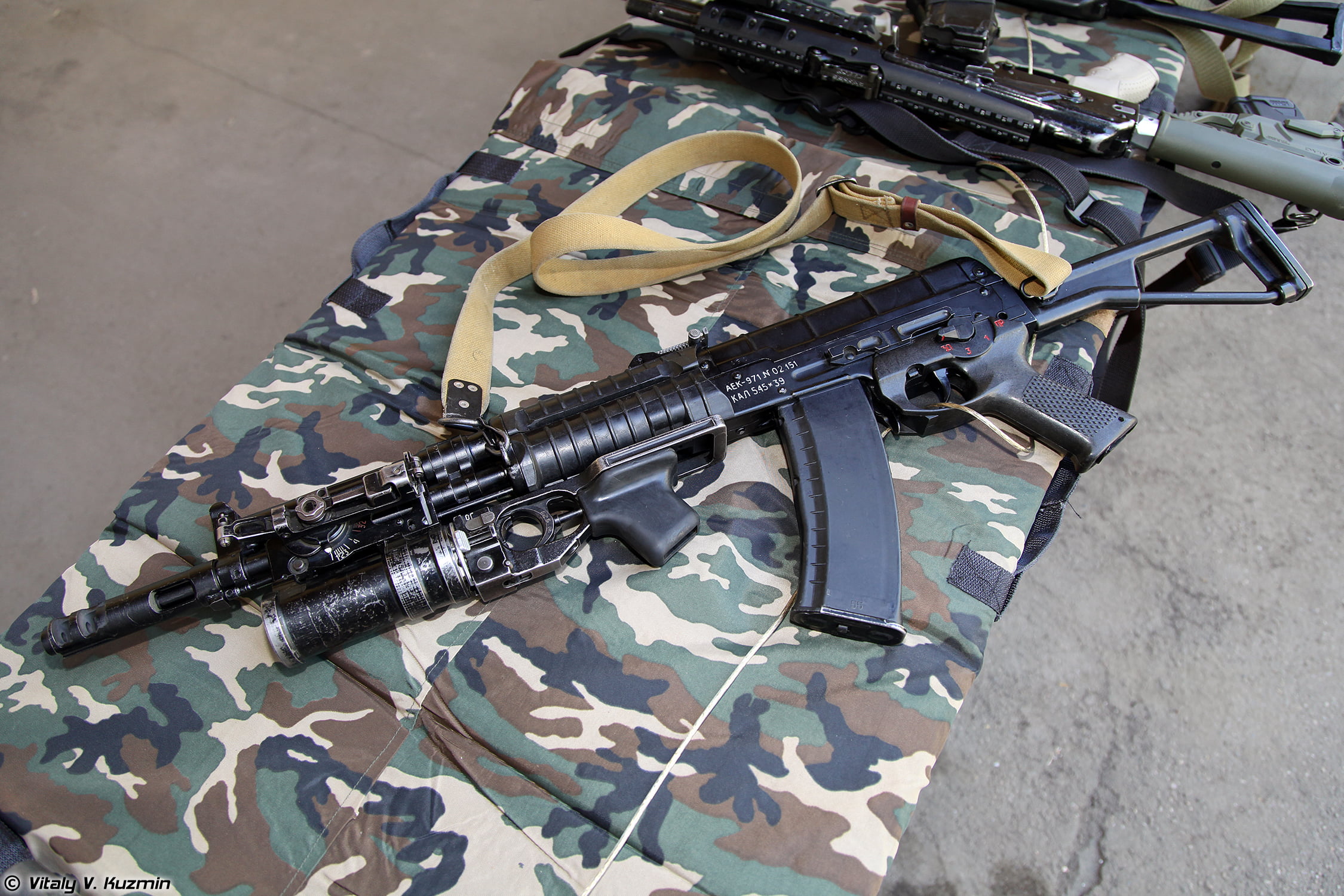 metal, security, weapons, machine, military, violence, focus on foreground, no people, grenade launcher, grenade, aggression, AEK-971, rifle, machinery, HD Wallpaper