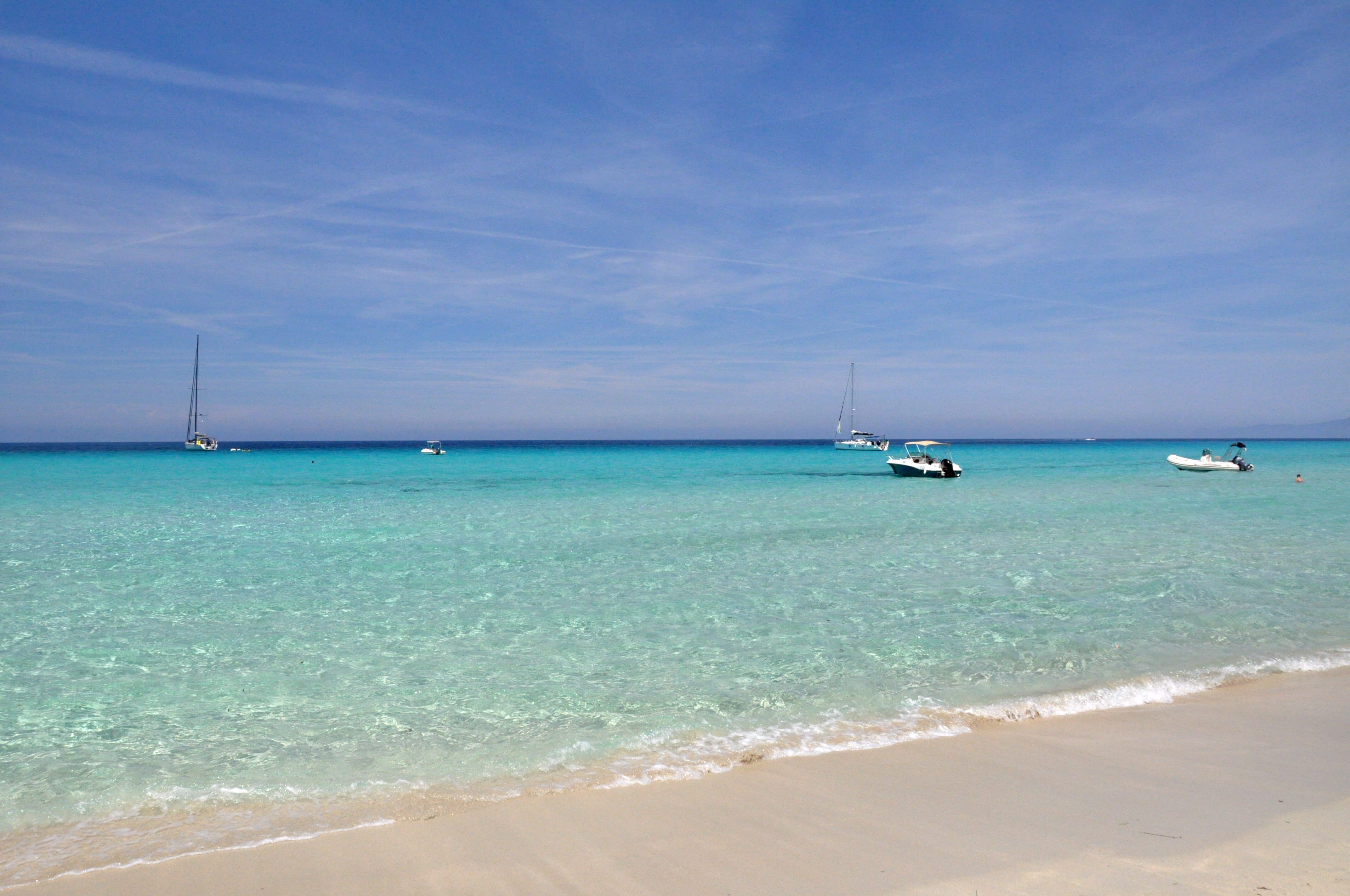 holiday, sailboat, beach, travel, no people, beauty in nature, turquoise colored, yacht, sea, trip, summer, blue, santo-pietro-di-tenda, mode of transportation, HD Wallpaper
