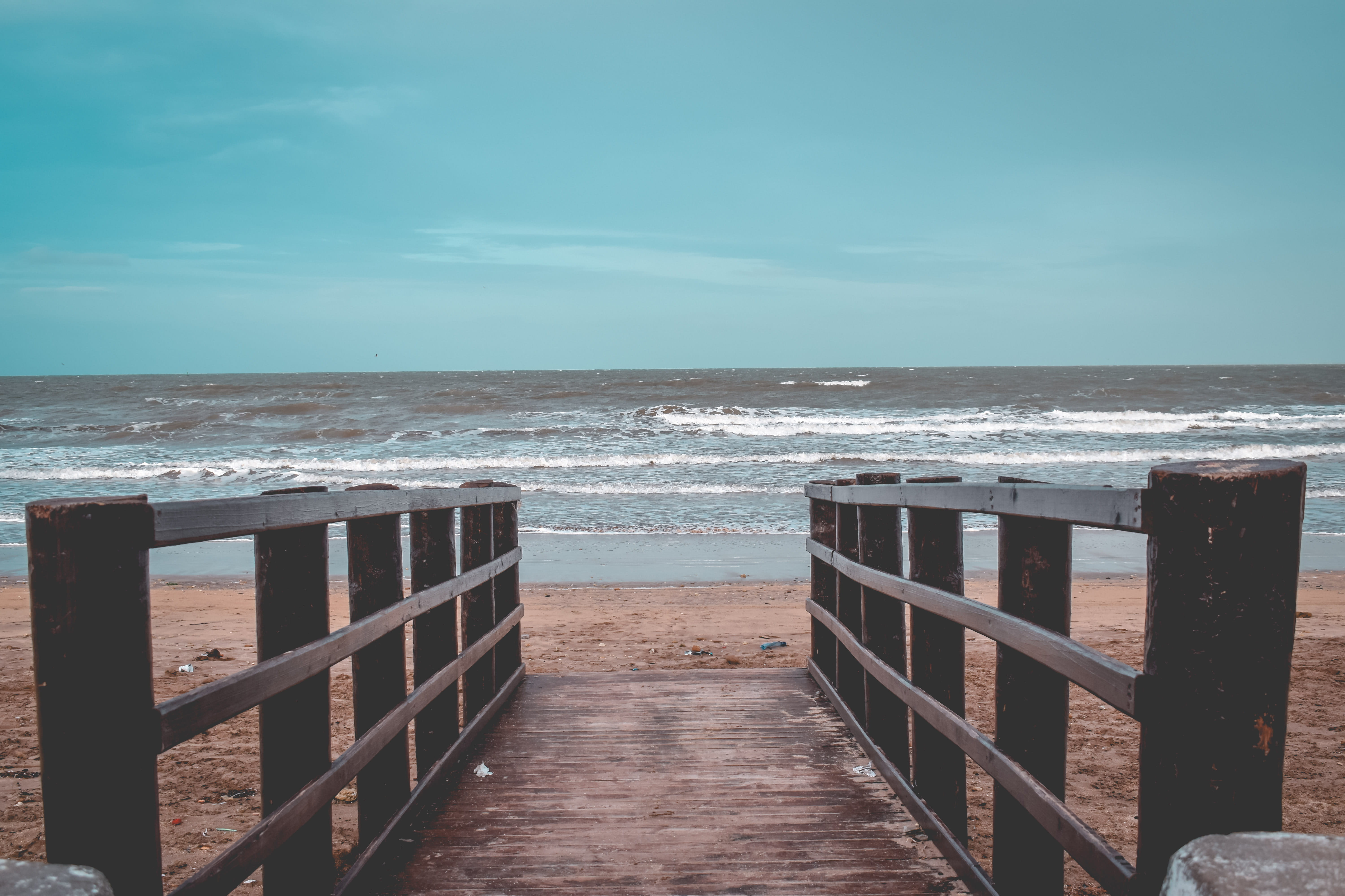 colors, outdoors, water, tranquil scene, sea, plage, nature, wood - material, cloud - sky, idyllic, 5K, wave, alone, tranquility, railing, horizon over water, HD Wallpaper