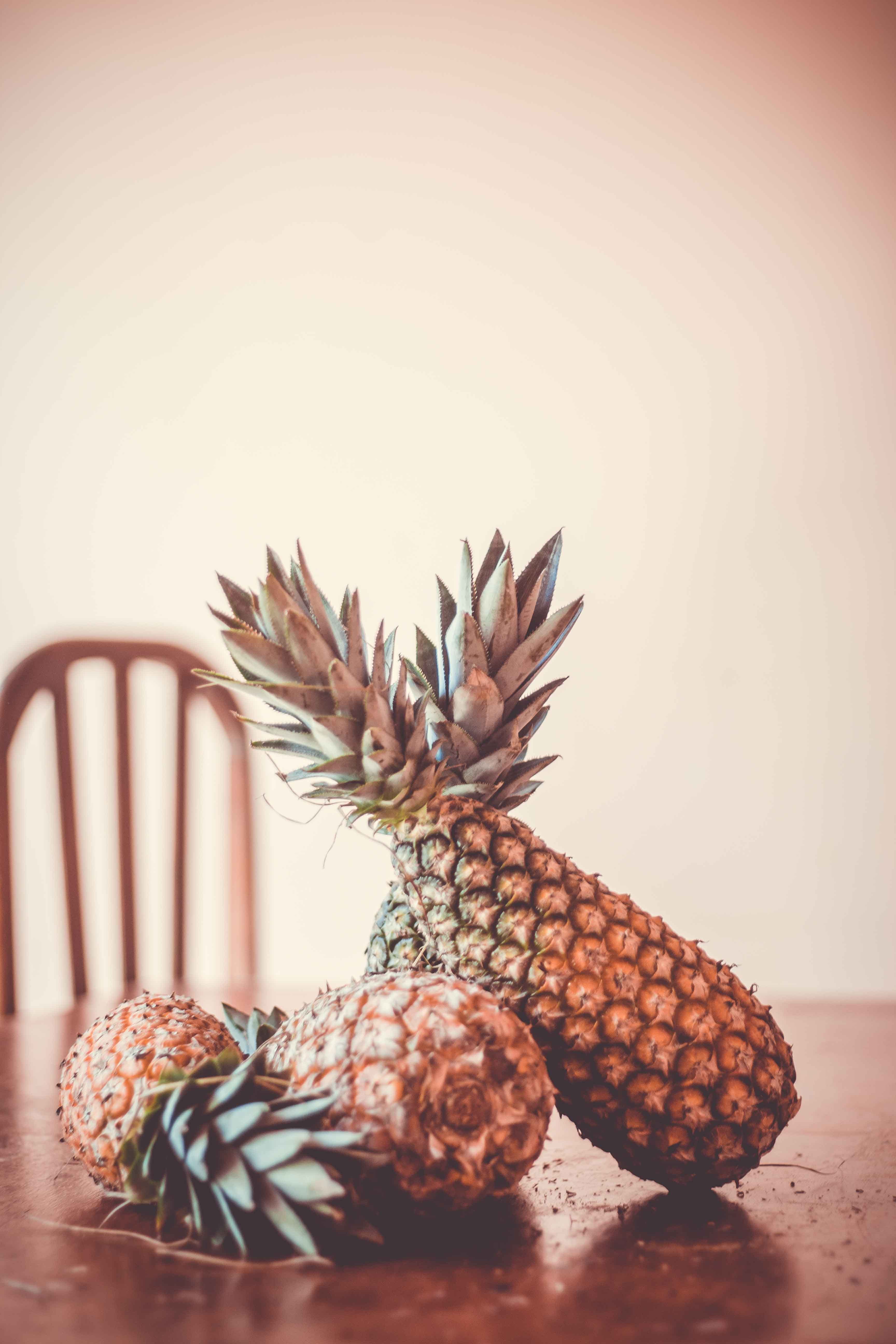 5K, lychee, frutas, wall - building feature, wellbeing, close-up, fruits, pineapple, indoors, wood - material, food, colored background, pinaplle, no people, Phone HD Wallpaper