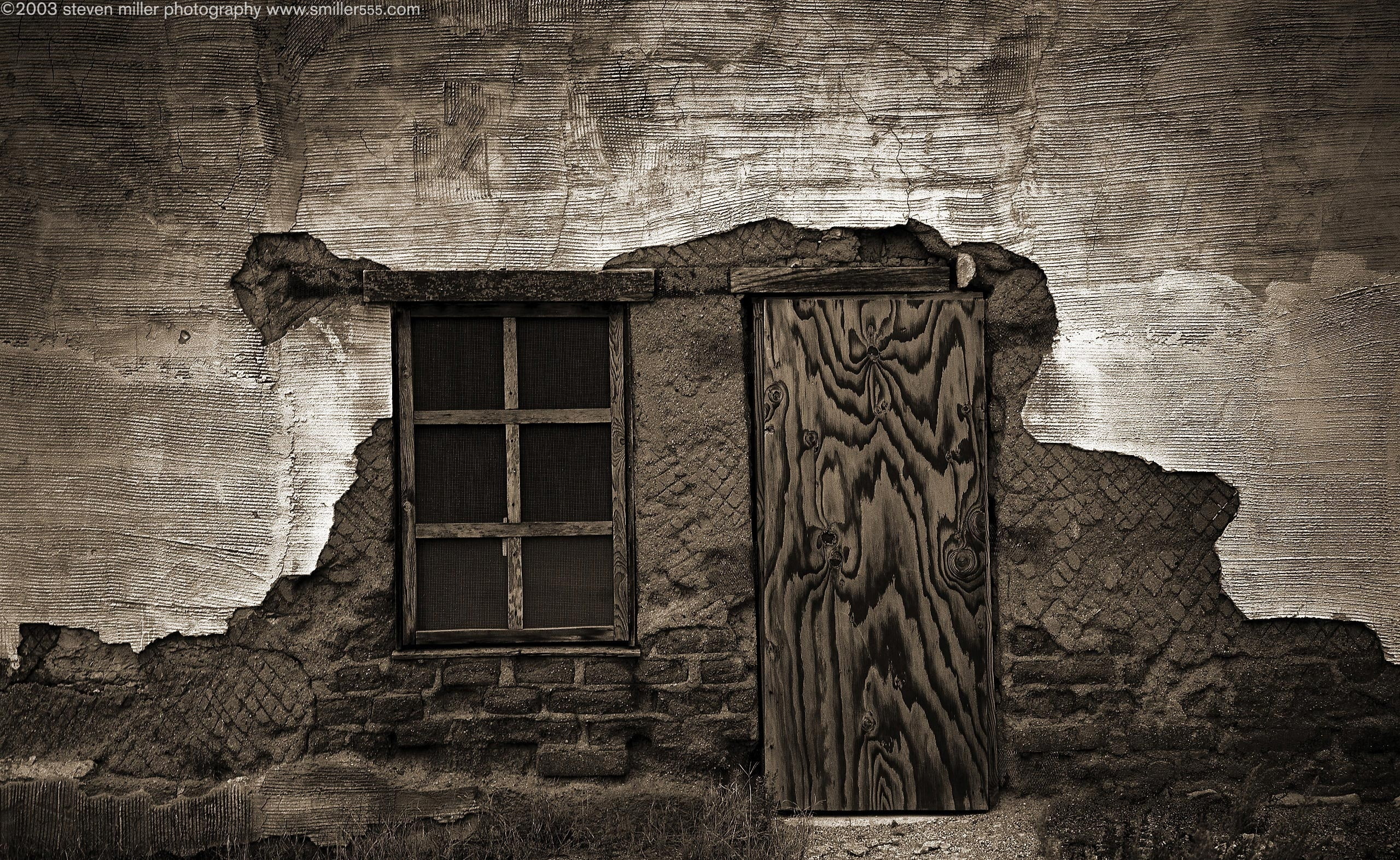 no people, history, architecture, brown, run-down, house, built structure, outdoors, bad condition, decline, building exterior, day, door, damaged, entrance, HD Wallpaper