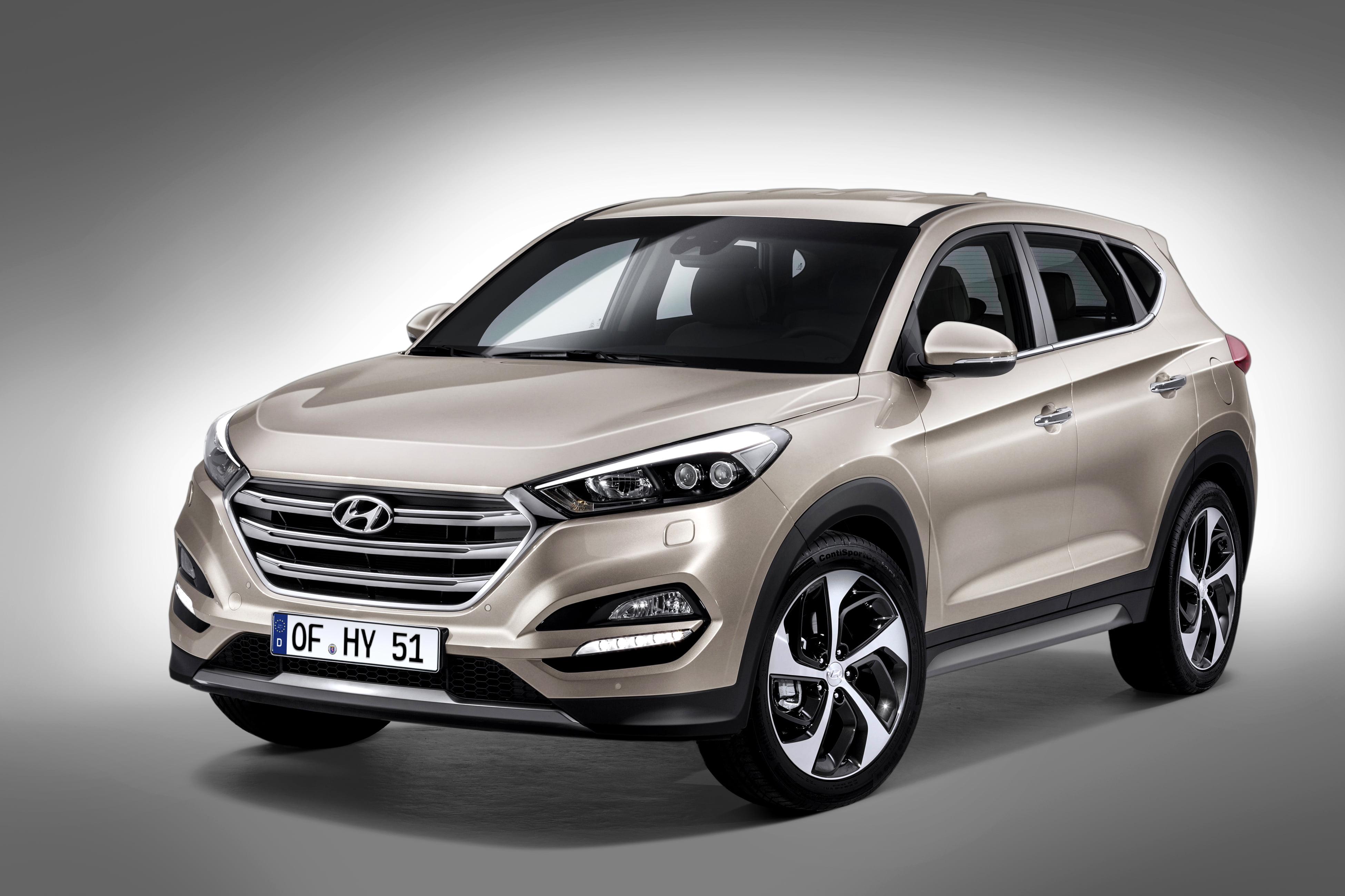 luxury, brown, no people, Hyundai, suv, white background, 2015, retro styled, mode of transportation, Car, gray, reflection, toy, wheel, chrome, 4K, land vehicle, HD Wallpaper