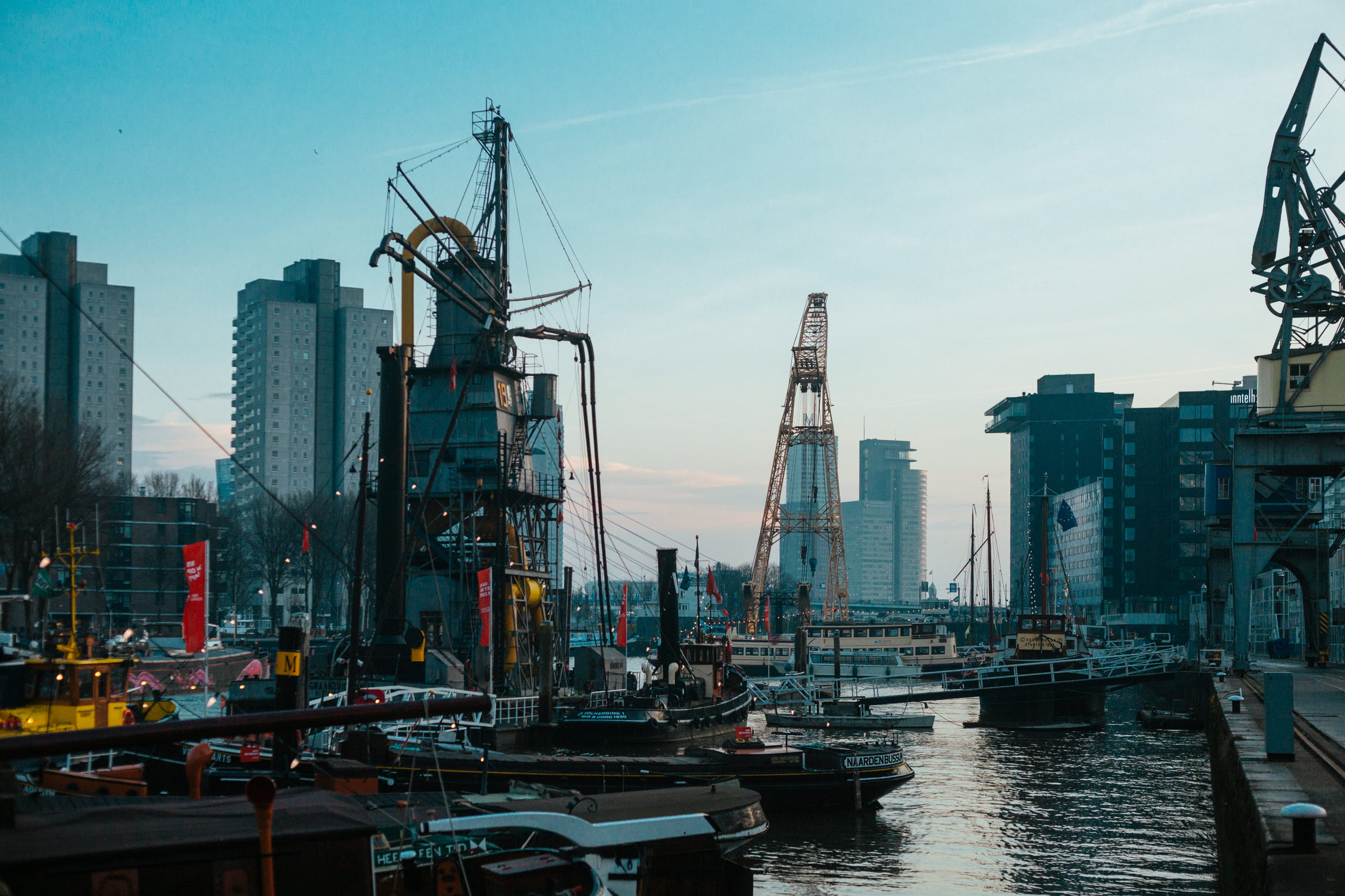 pier, water, nautical vessel, rotterdam, office building exterior, leuvehaven, city, nature, harbor, industrial equipment, no people, commercial dock, architecture, HD Wallpaper