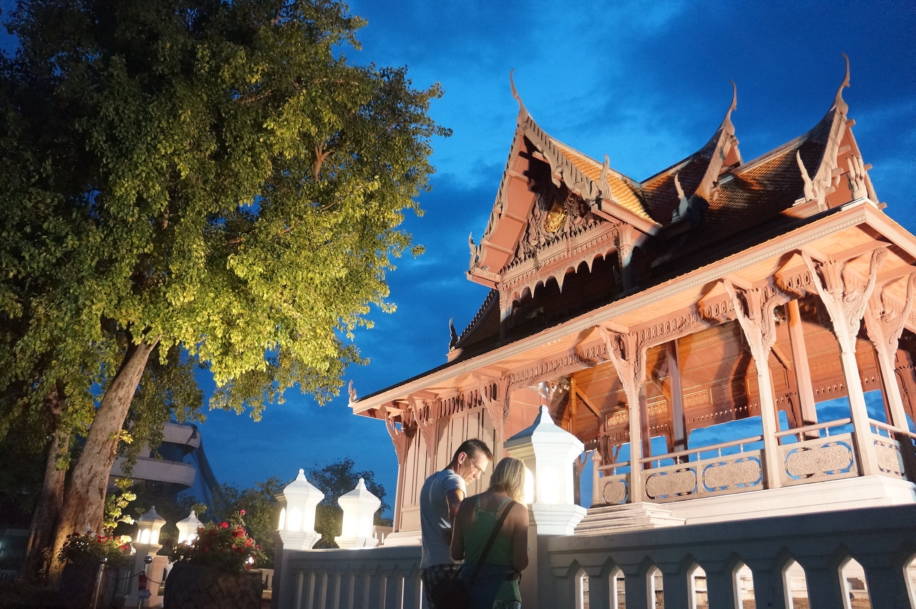 bang lam phu, tha sun, place of worship, phra sumen fort, religion, nature, adult, low angle view, architecture, temple - Building, the past, women, thailand, HD Wallpaper