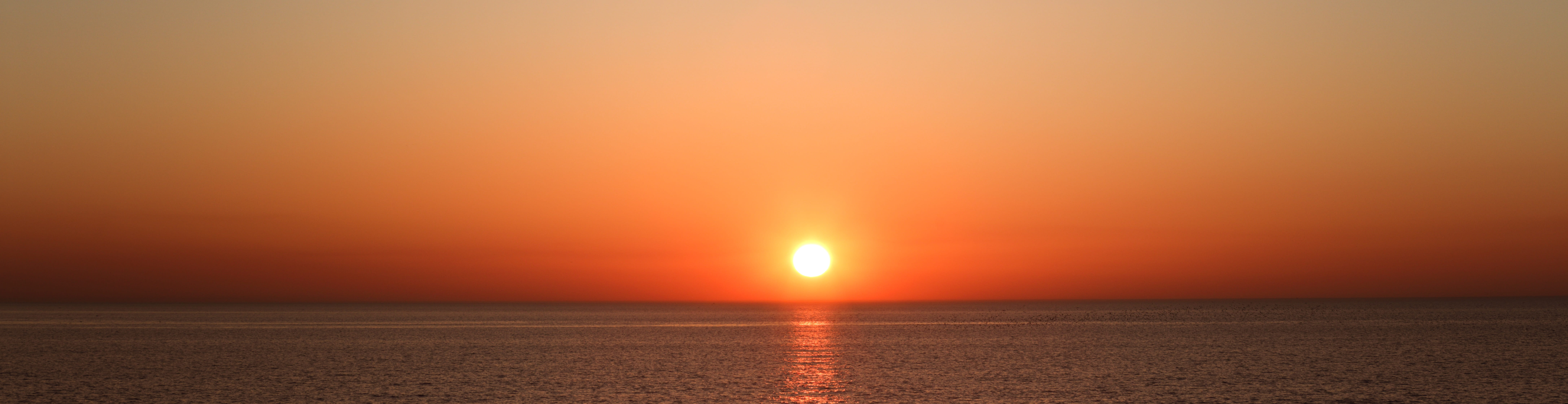 beauty in nature, summertime, english, blackpool, land, time, sea, landscape, outdoors, beautiful, set, england, 8K, horizon over water, summer, pretty, HD Wallpaper