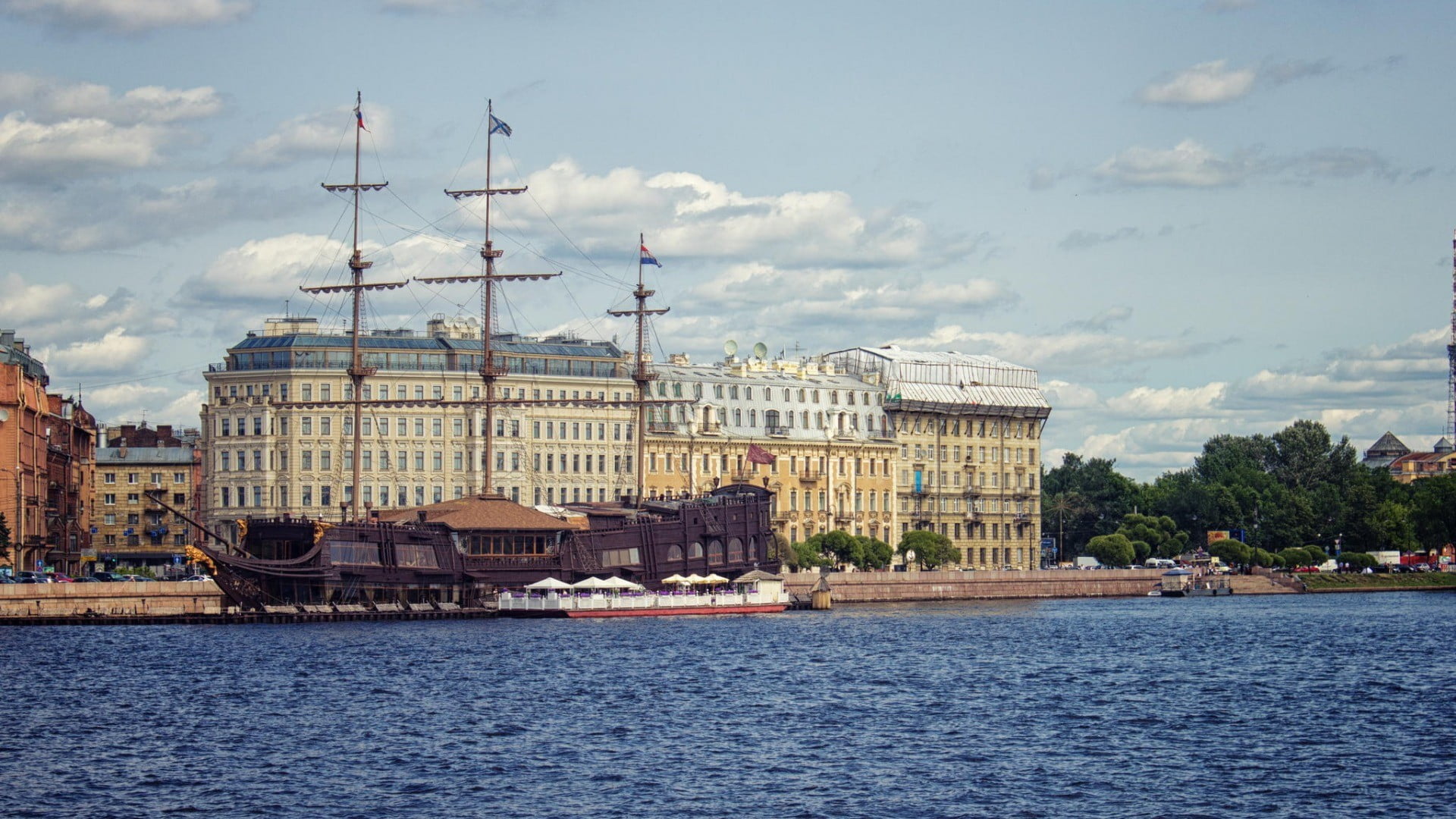 nature, sailing ship, transportation, travel, mode of transportation, river, water, cloud - sky, no people, building, government, city, travel destinations, HD Wallpaper