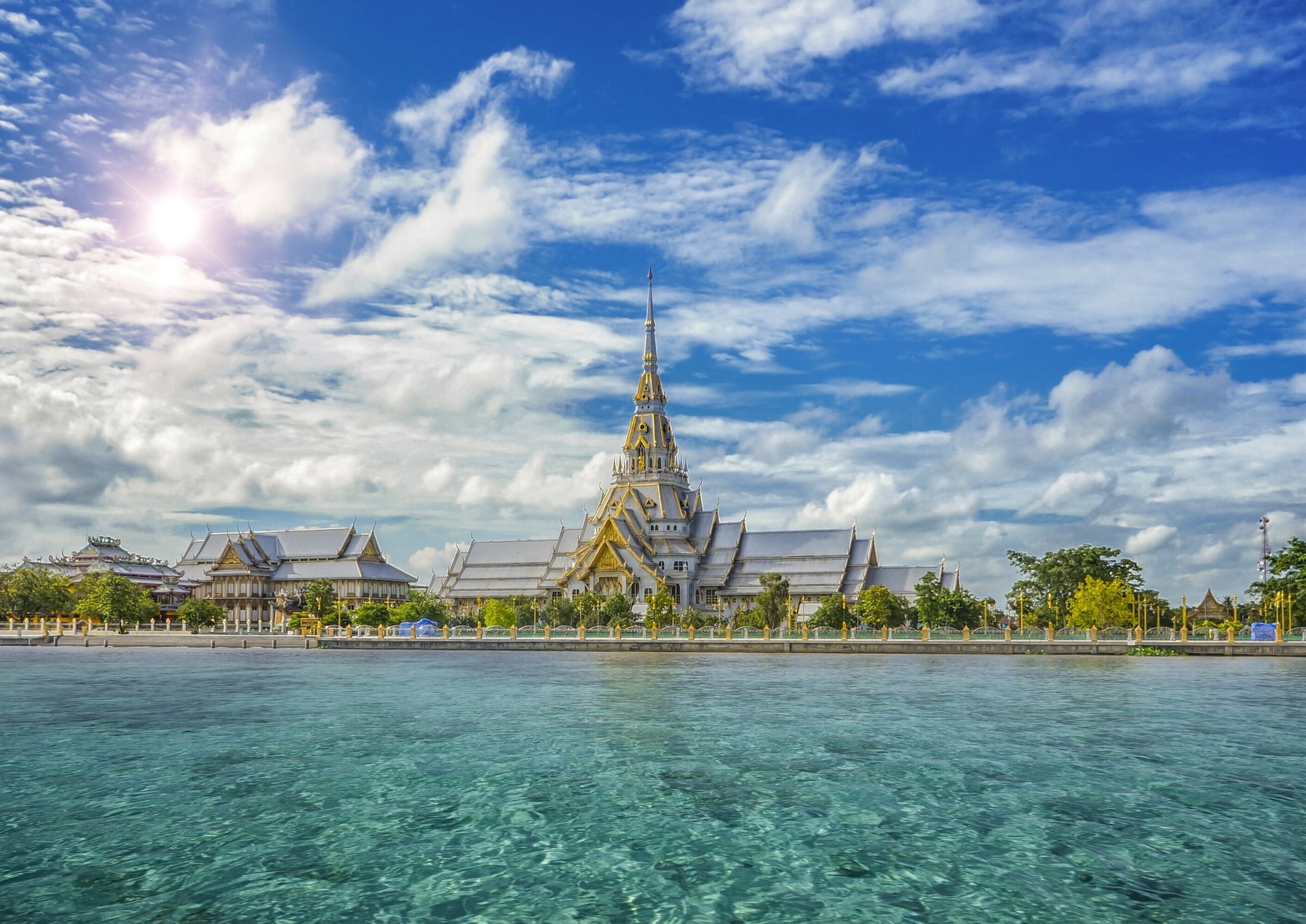 building, temple, belief, architecture, travel destinations, cloud - sky, outdoors, spire, blue, travel, water, Sothorn Temple, day, Thailand, spirituality, HD Wallpaper