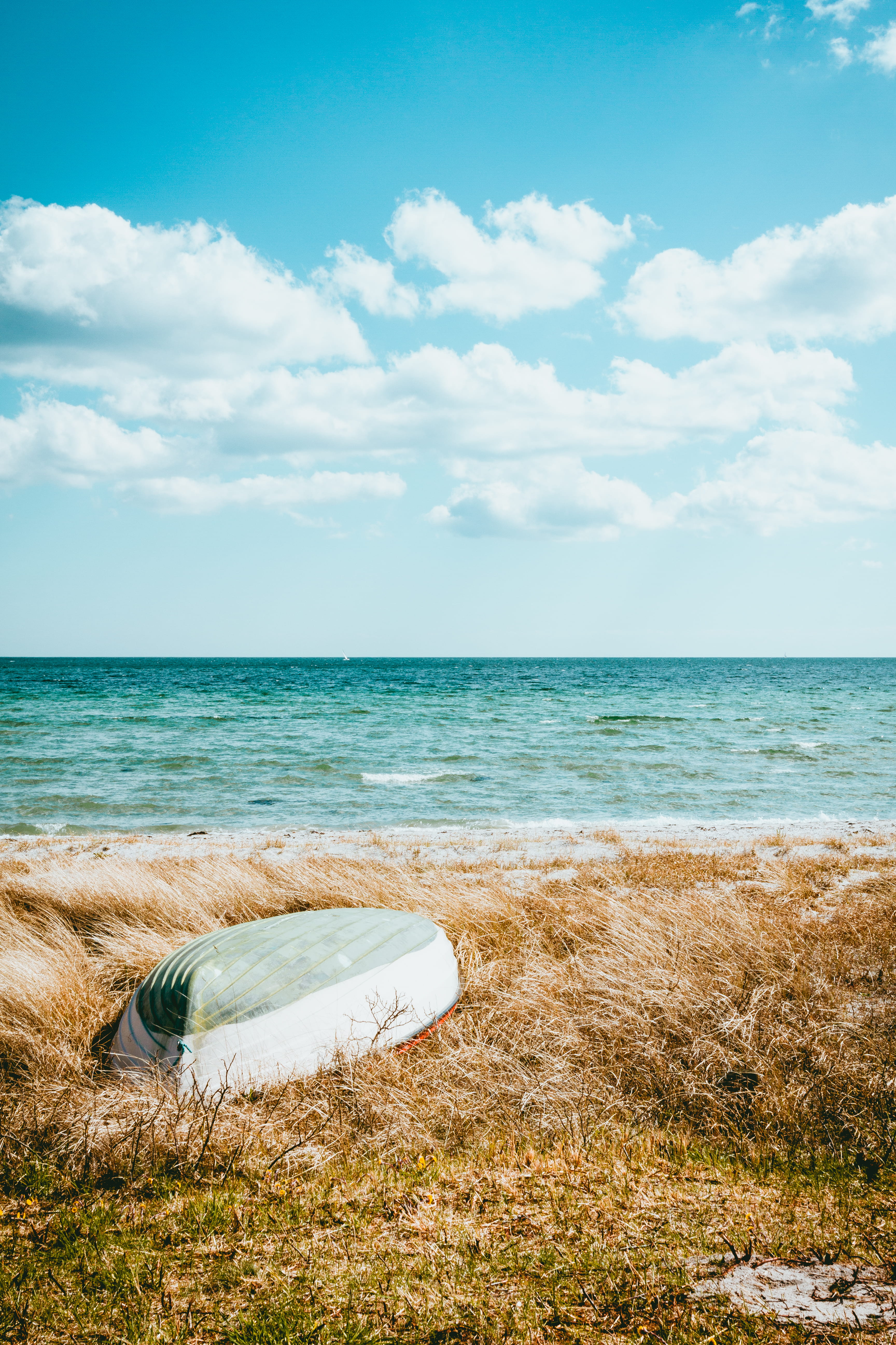 cloud - Sky, landscape, vacations, horizon, idyllic, sky, sun, field, nature, day, relaxation, meer, beach, coastline, sand, salt, summer, sonne, scenics, Phone HD Wallpaper