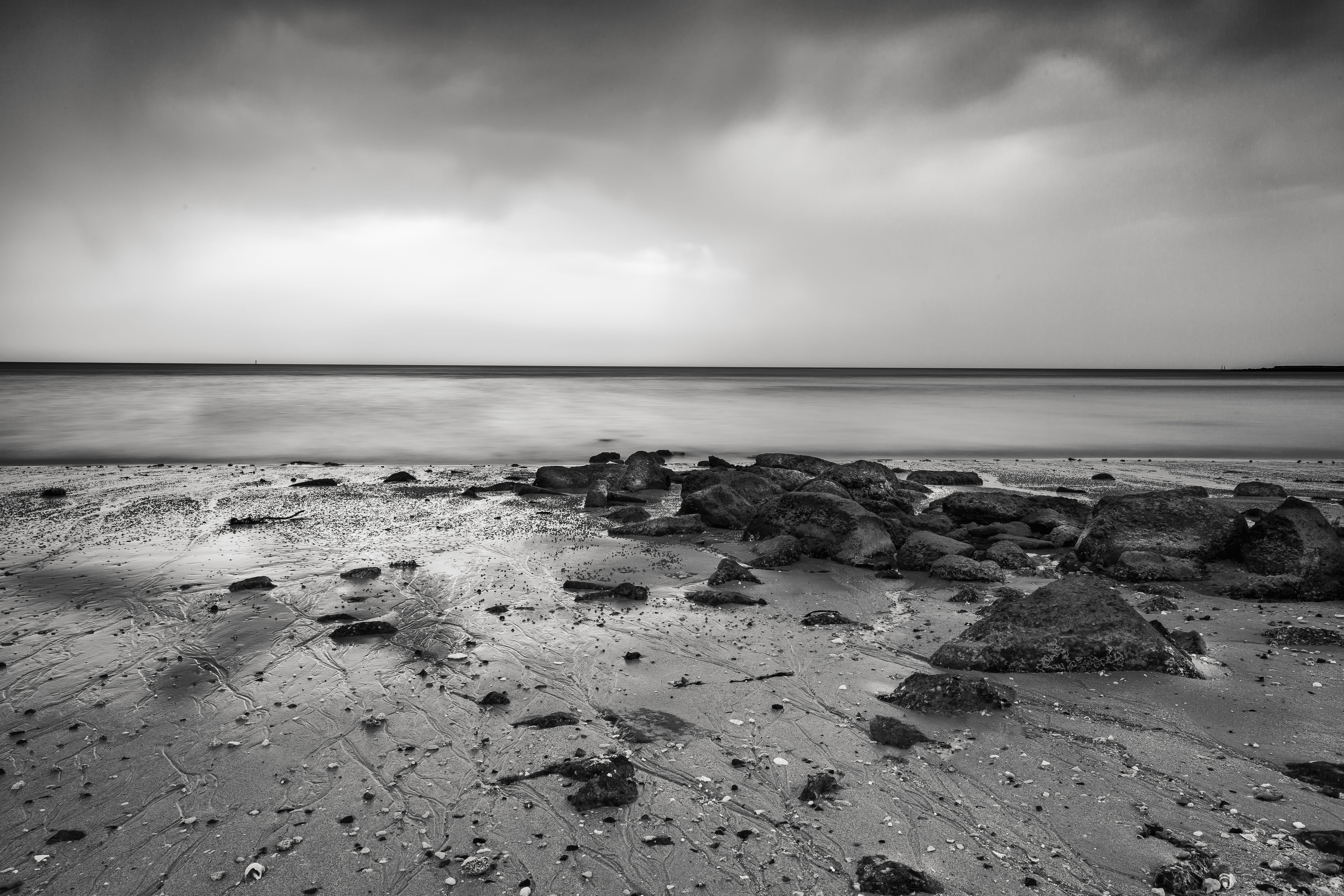 shore, tranquil scene, scenics - nature, beach, horizon, solid, nature, sea, photography, monochrome, scenic, rocks, rock - object, grayscale, overcast, HD Wallpaper