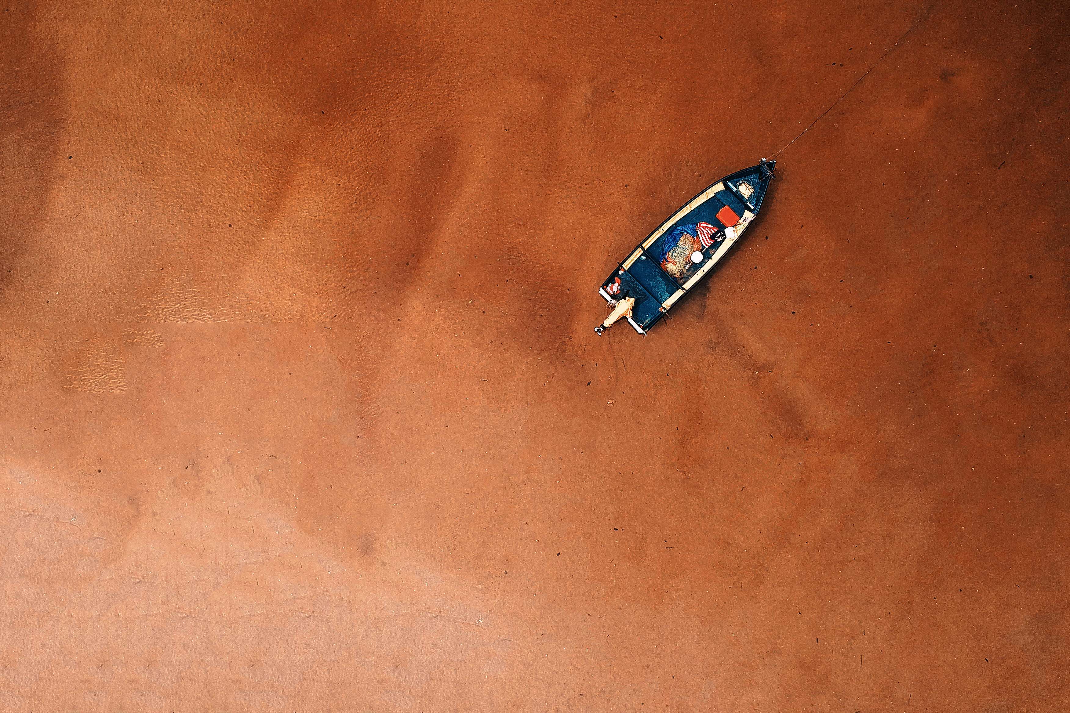 brown, canoe, land, seaside, travel, mockup, nautical vessel, boat, outdoors, beach, watercraft, day, 2K, sand, vacations, aerial view, eye, drone shot, HD Wallpaper
