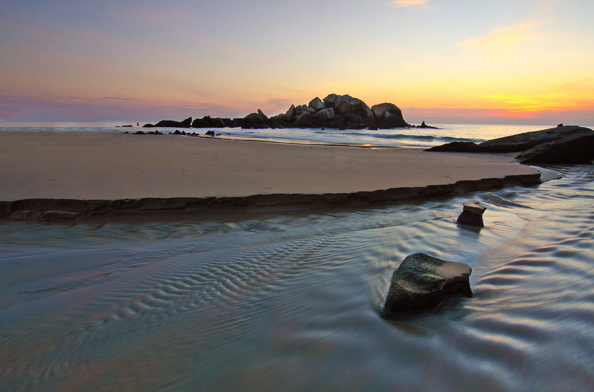sand, scenics - nature, scenery, rocky shore, stones, view, idyllic, environment, rock - object, sunrise, horizon over water, coast, tranquility, oceanside, HD Wallpaper