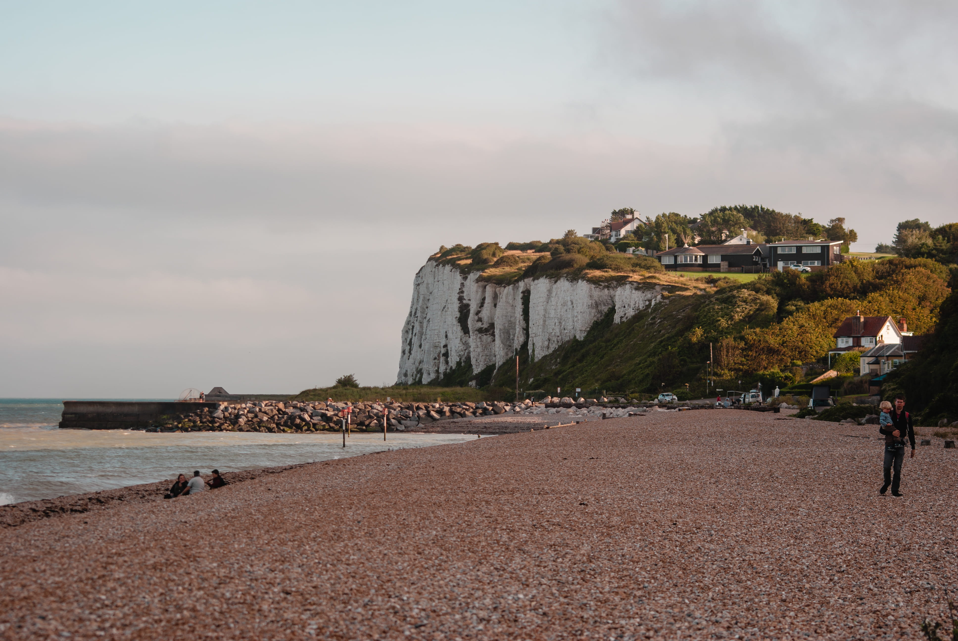 outdoors, oceanshore, photography, scenics - nature, rock, group of people, sky, incidental people, cloud - sky, people, building exterior, built structure, HD Wallpaper