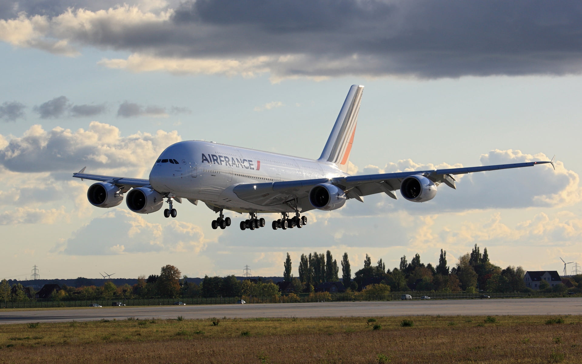 airport Runway, airliners, landing - Touching Down, A380, leaving, business Travel, day, boeing, Landing, Aviatoin, no people, transportation, nature, travel, HD Wallpaper