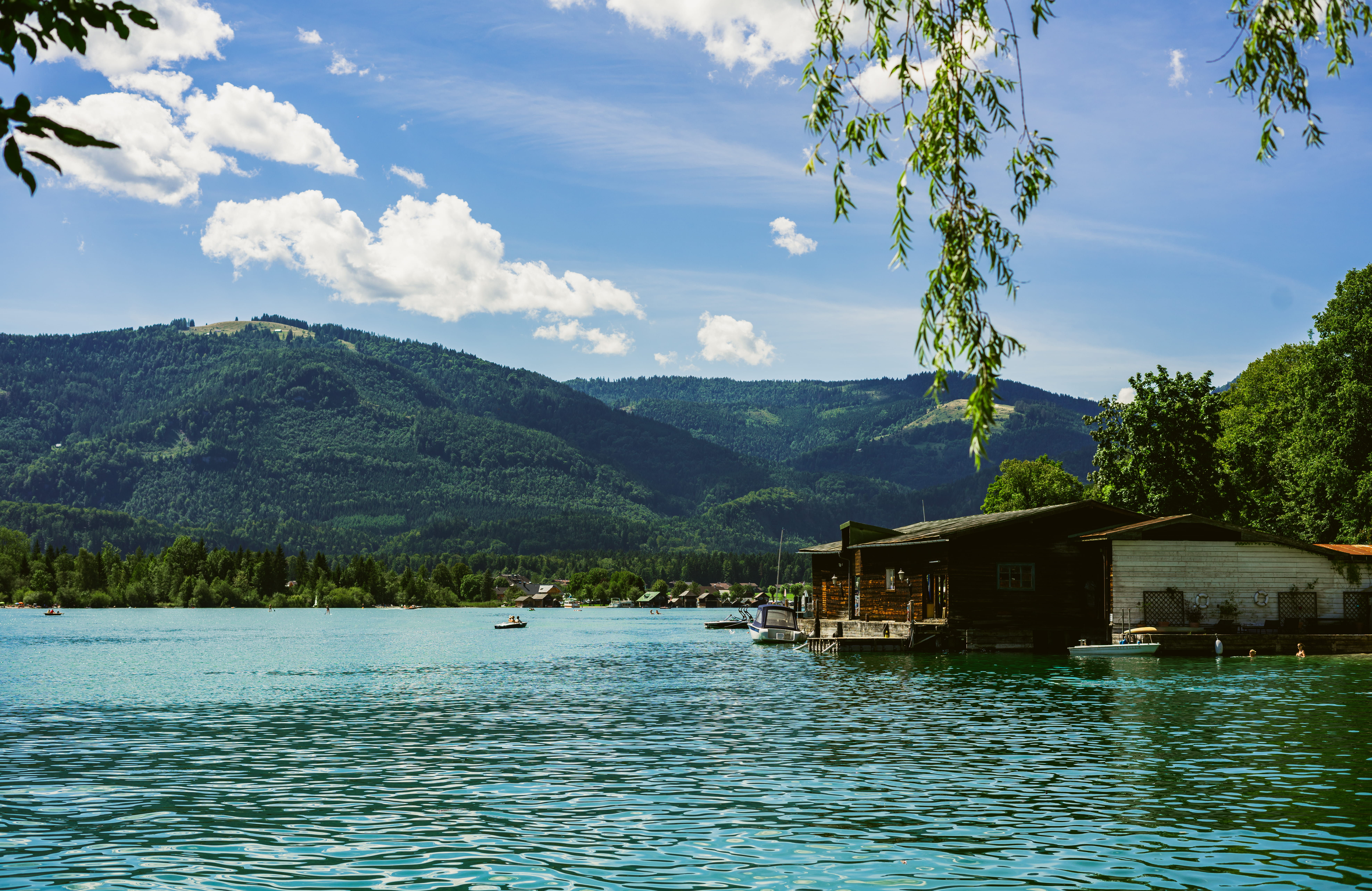 idyllic, tranquility, nature, mountains, water, alps, houseboat, beauty in nature, lakeside, swim, boathouse, pond, landscape, sky, saint wolfgang im salzkammergut, HD Wallpaper
