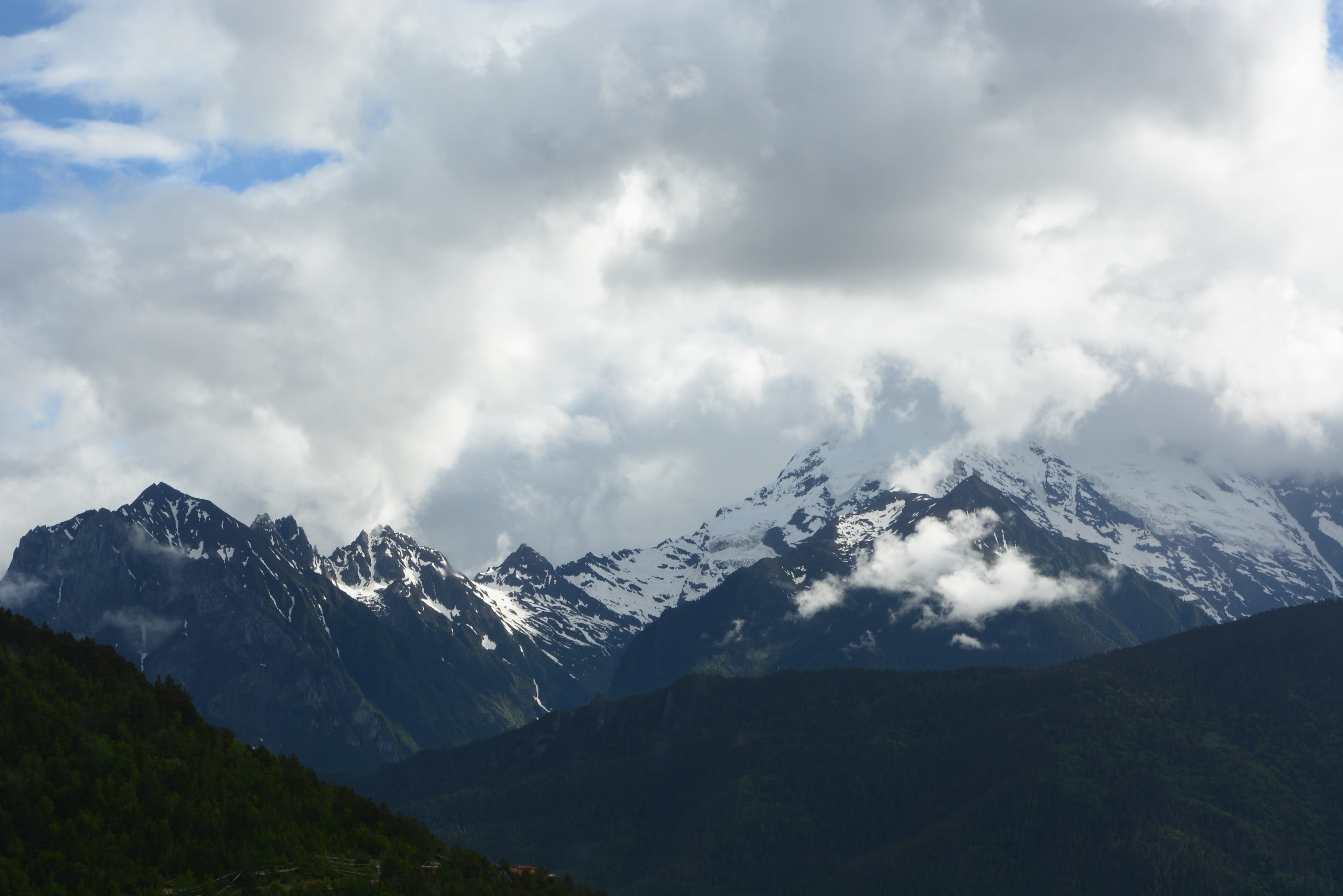 range, tranquil scene, snow, landscape, mountain range, non-urban scene, 4K, snowcapped mountain, environment, sky, no people, tranquility, peak, day, HD Wallpaper